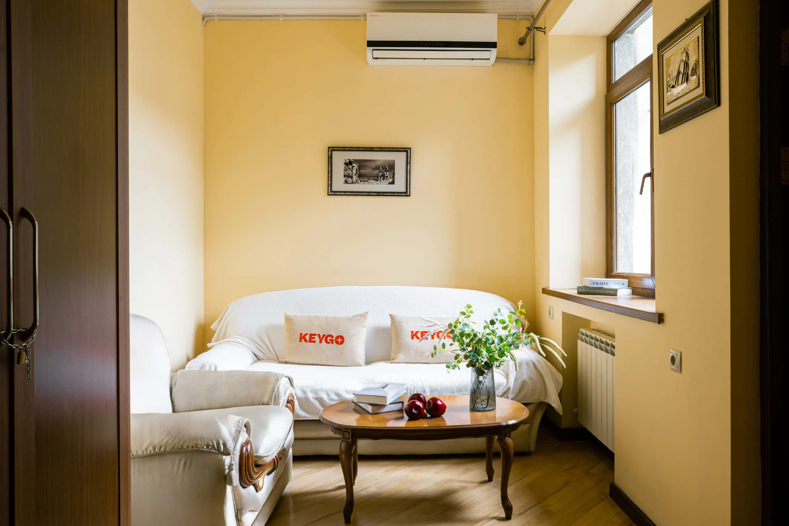 Apartment KeyGo #0060 is the key to the center of Yerevan photo 2