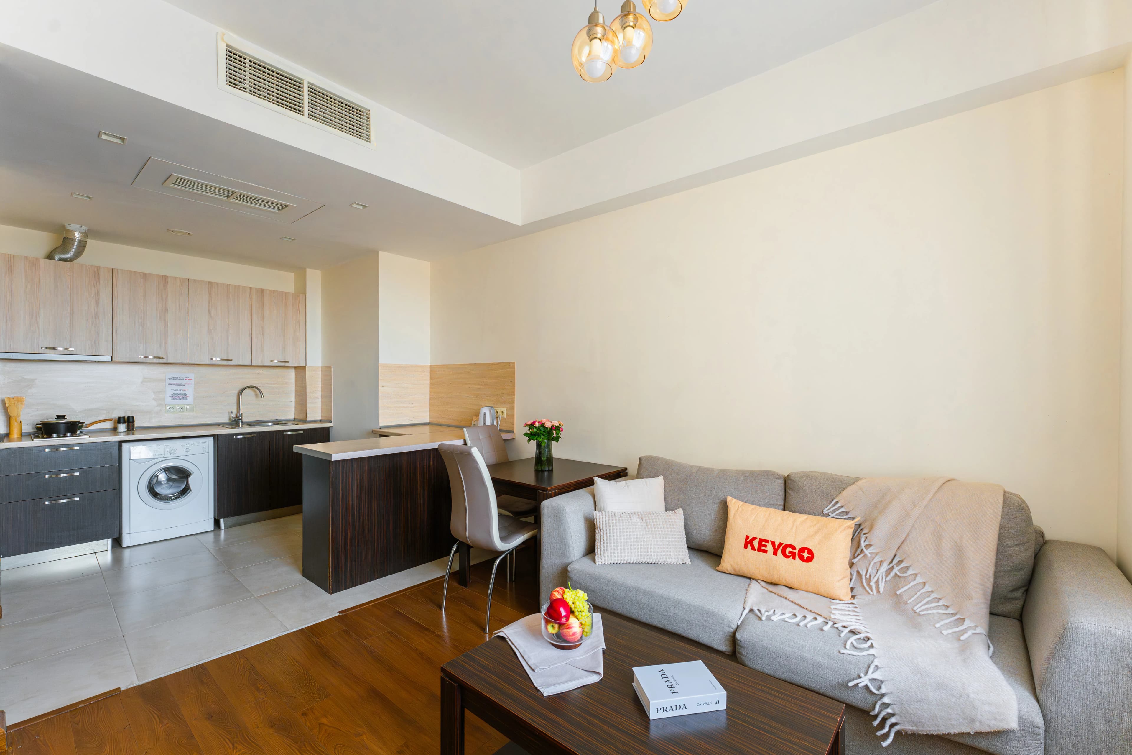 Apartment KeyGo  #0092 next to the National Gallery photo 4