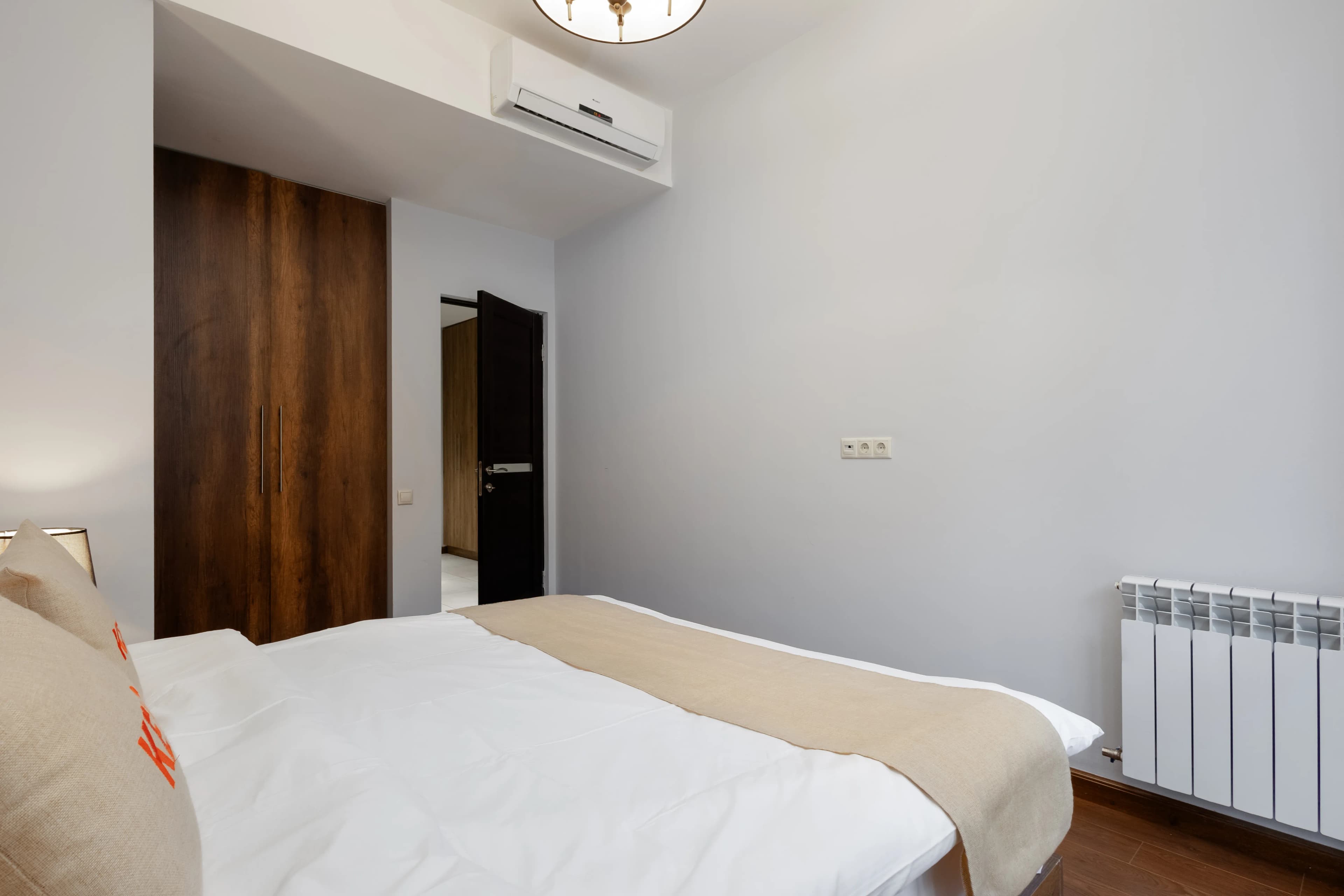  #0221 | 1 Bedroom | Near Diana Abgar Park photo 9