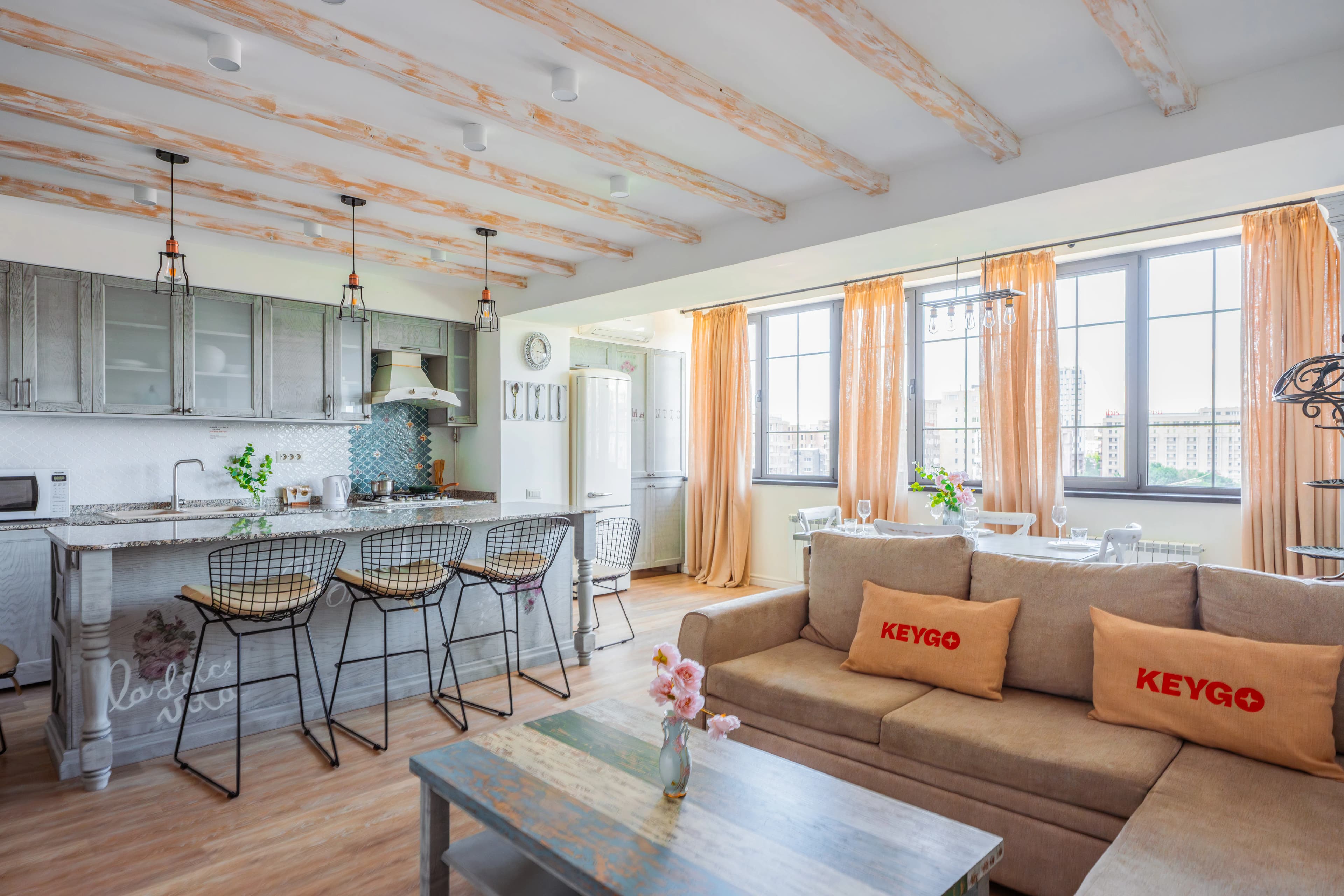 Apartment KeyGo #0028 near Republic Square