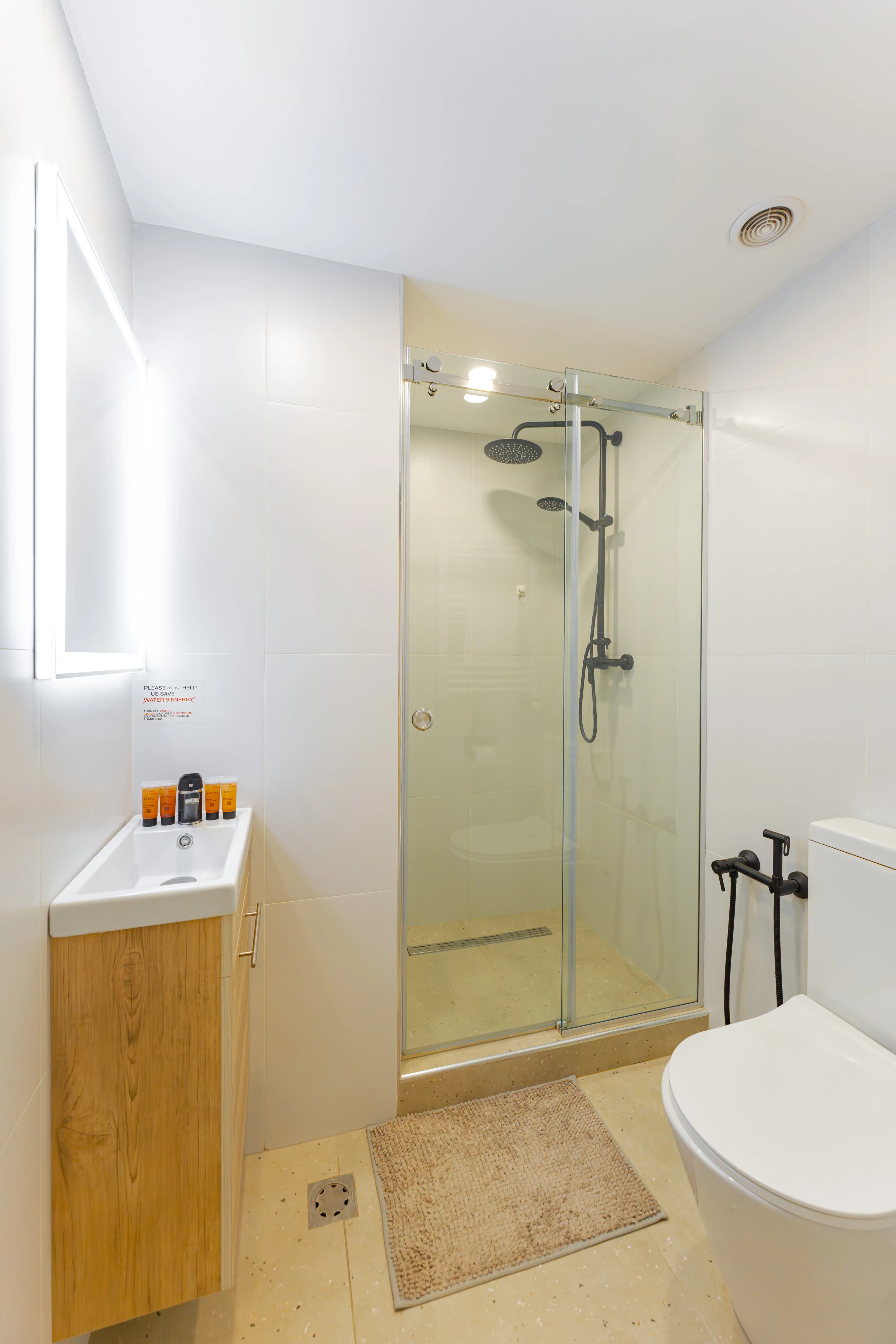 2BR in Center/Self checkin/City view photo 20