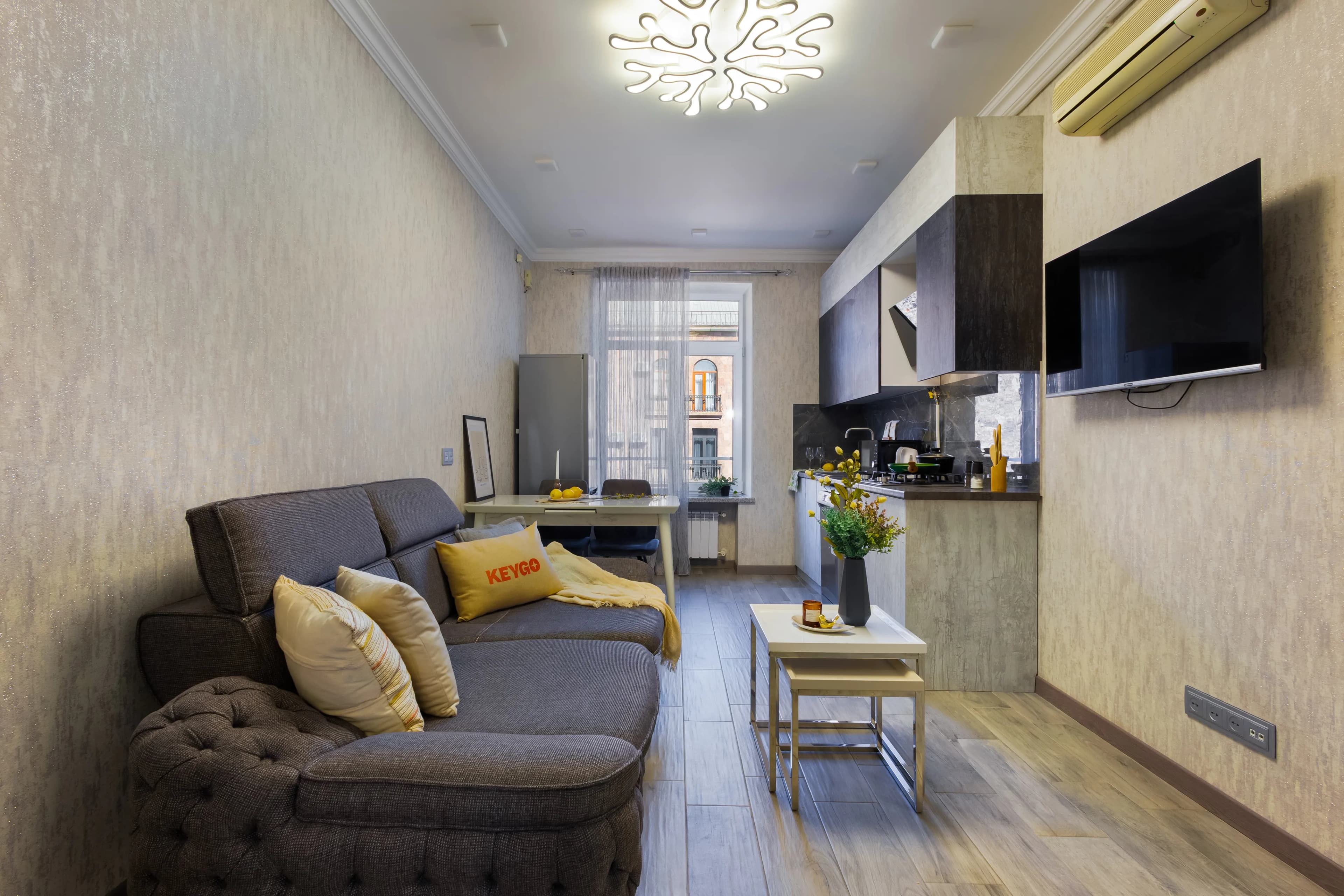 Apartment KeyGo #0078 comfort and coziness in the city photo 9