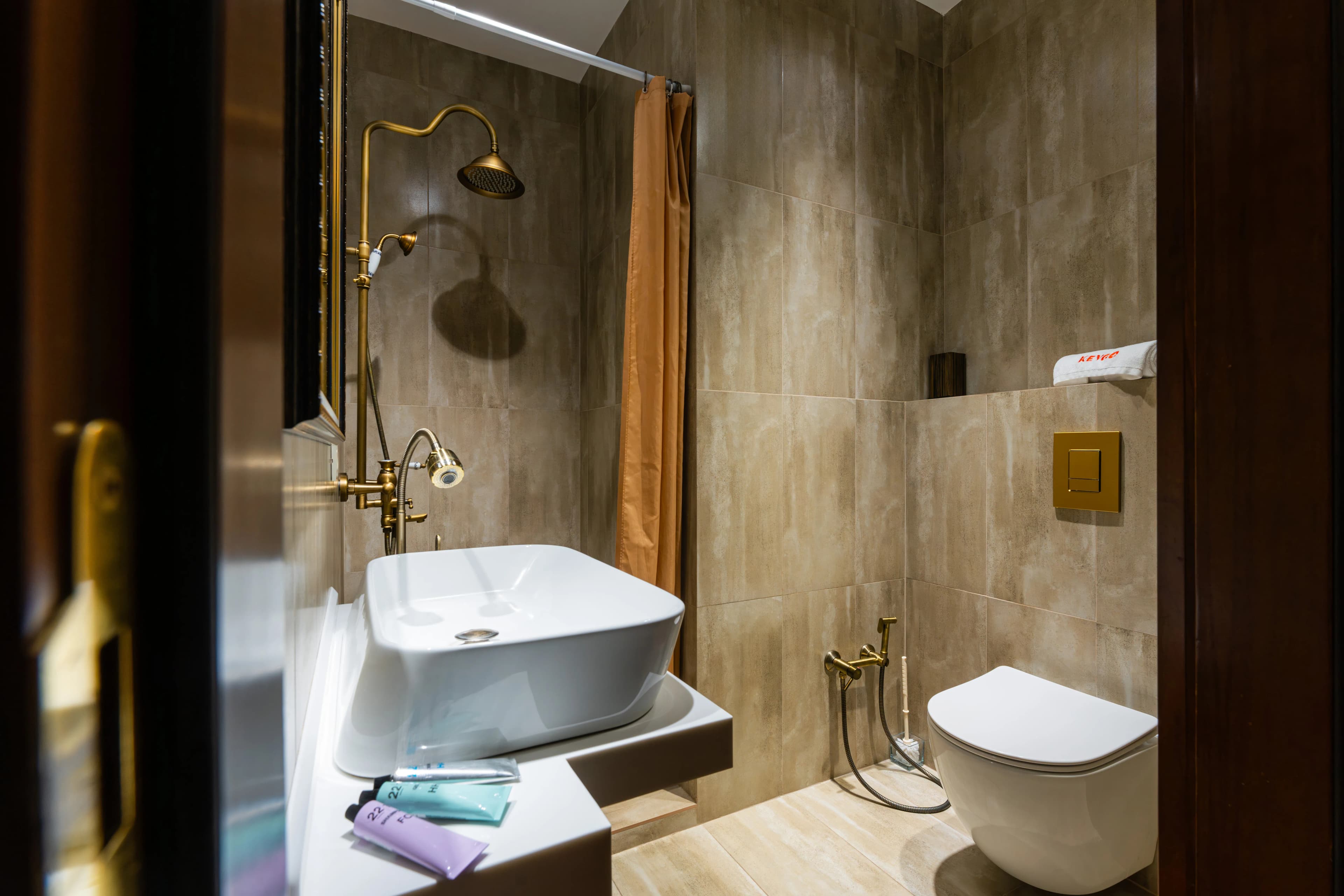 0084/Stunning 2BR Apt/Mashtots Avenue photo 5