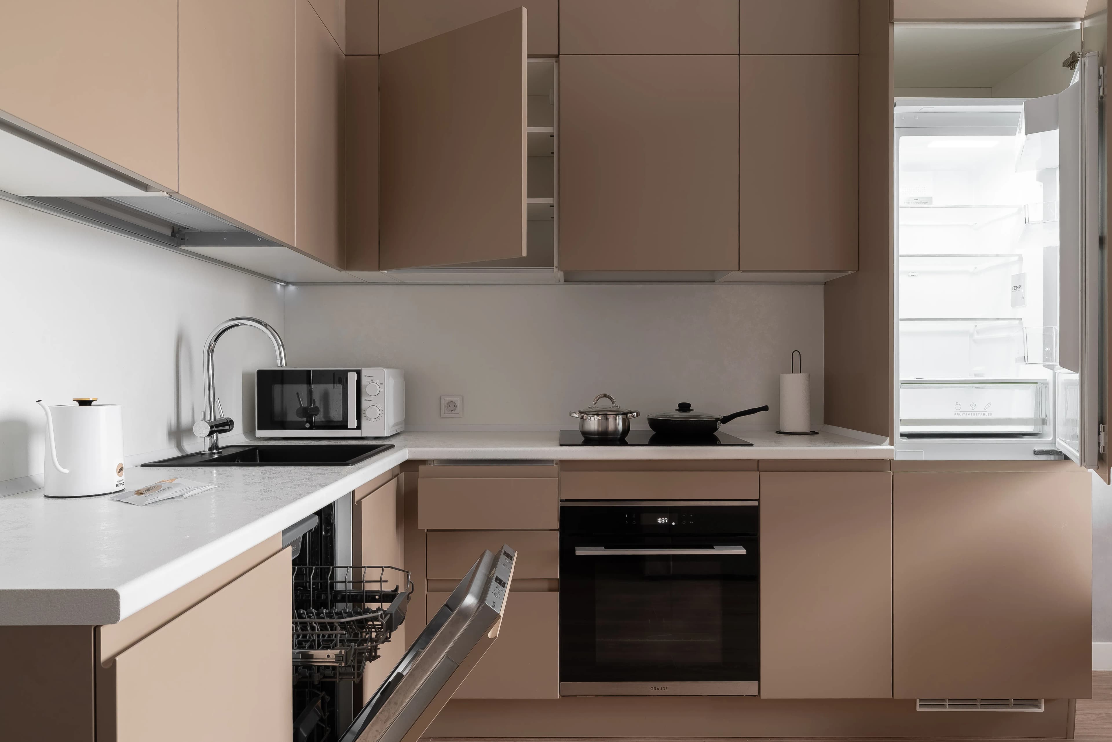 Апартаменты KeyGo #1085 комфорт и уют в городе photo 13