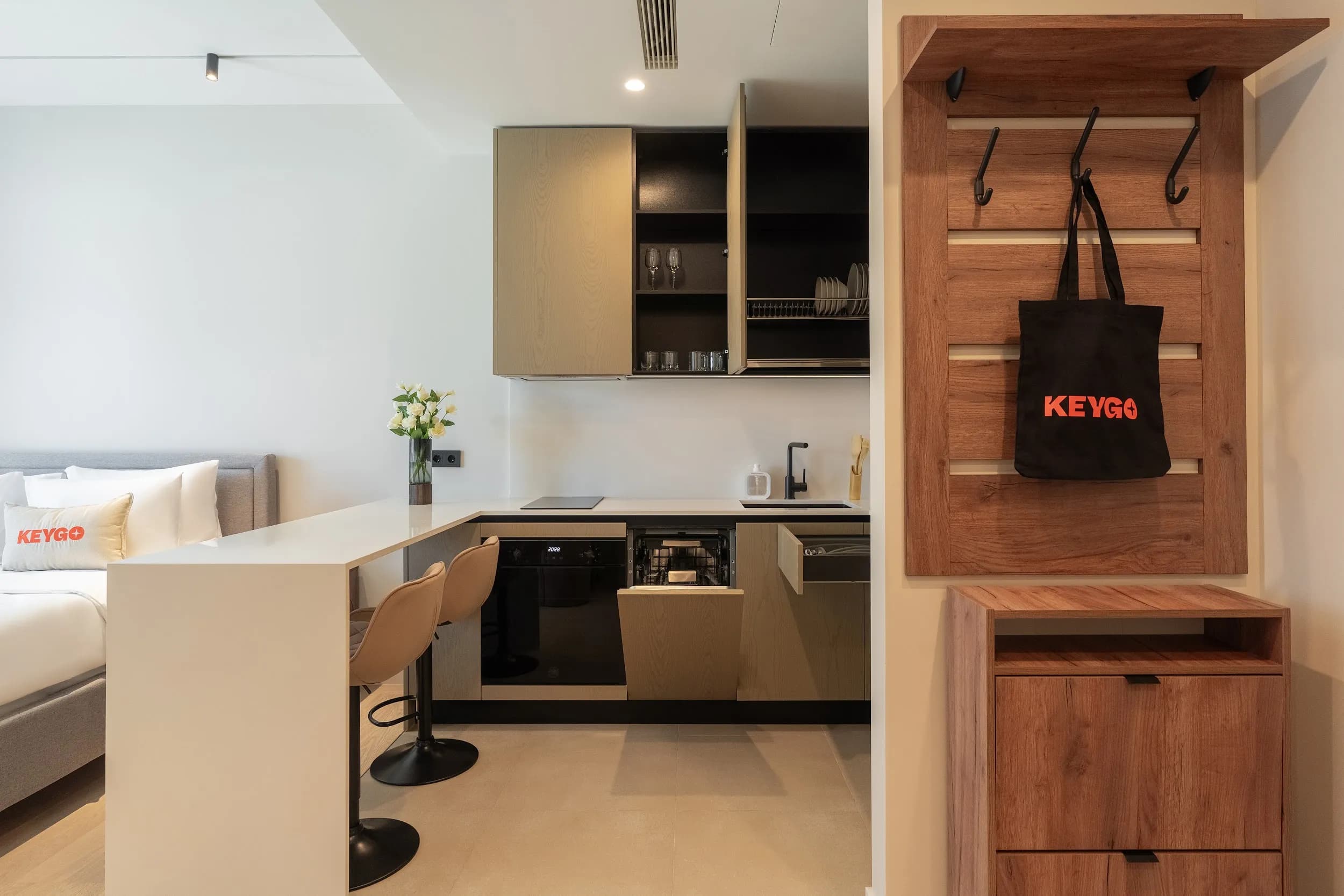 Студия KeyGo #1018 рядом с метро Дмитровская photo 2