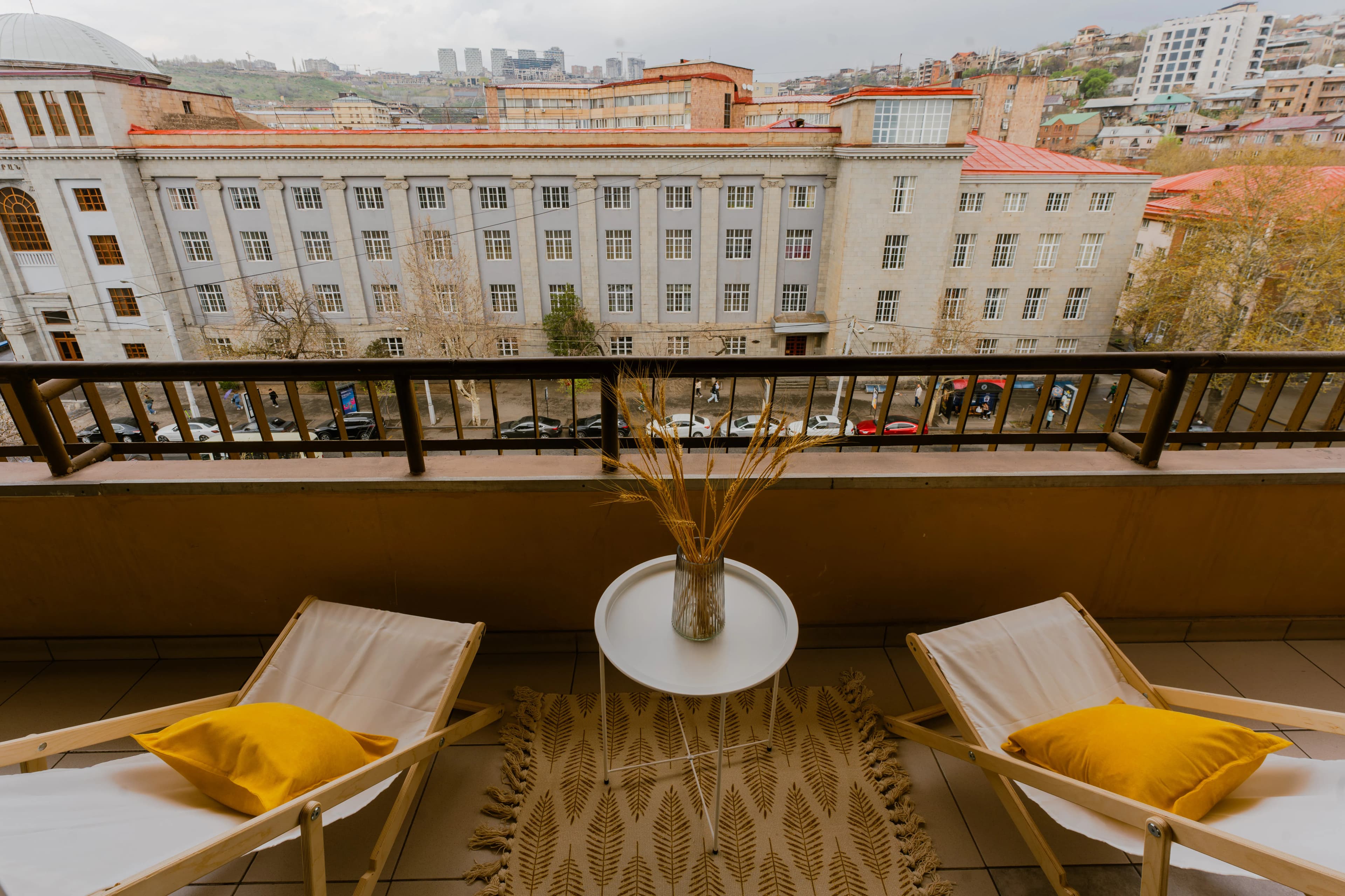 Apartment KeyGo #0009 near the Matenadaran Museum photo 3