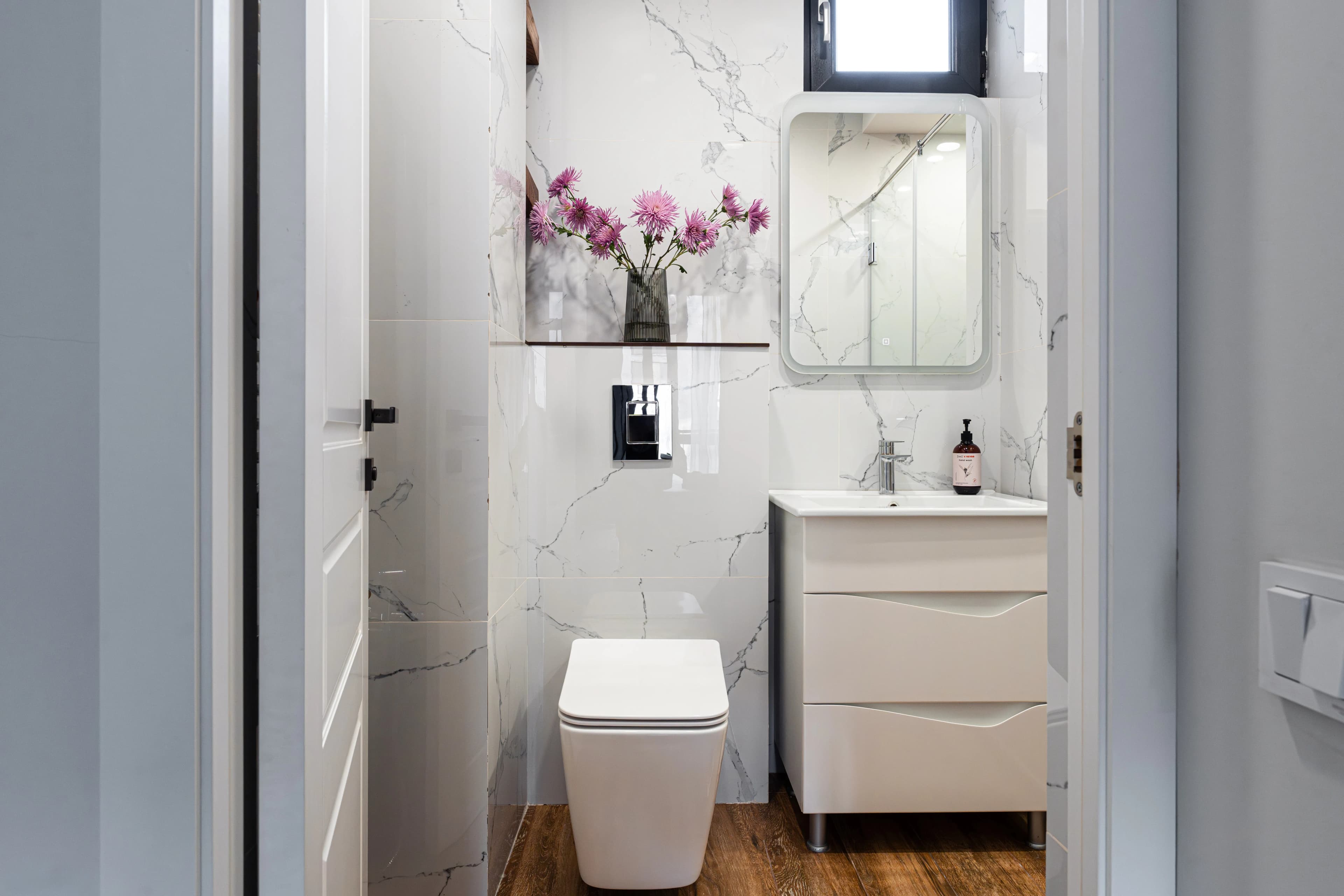 KeyGo #0108 | 2 Bedrooms | Cascade photo 22