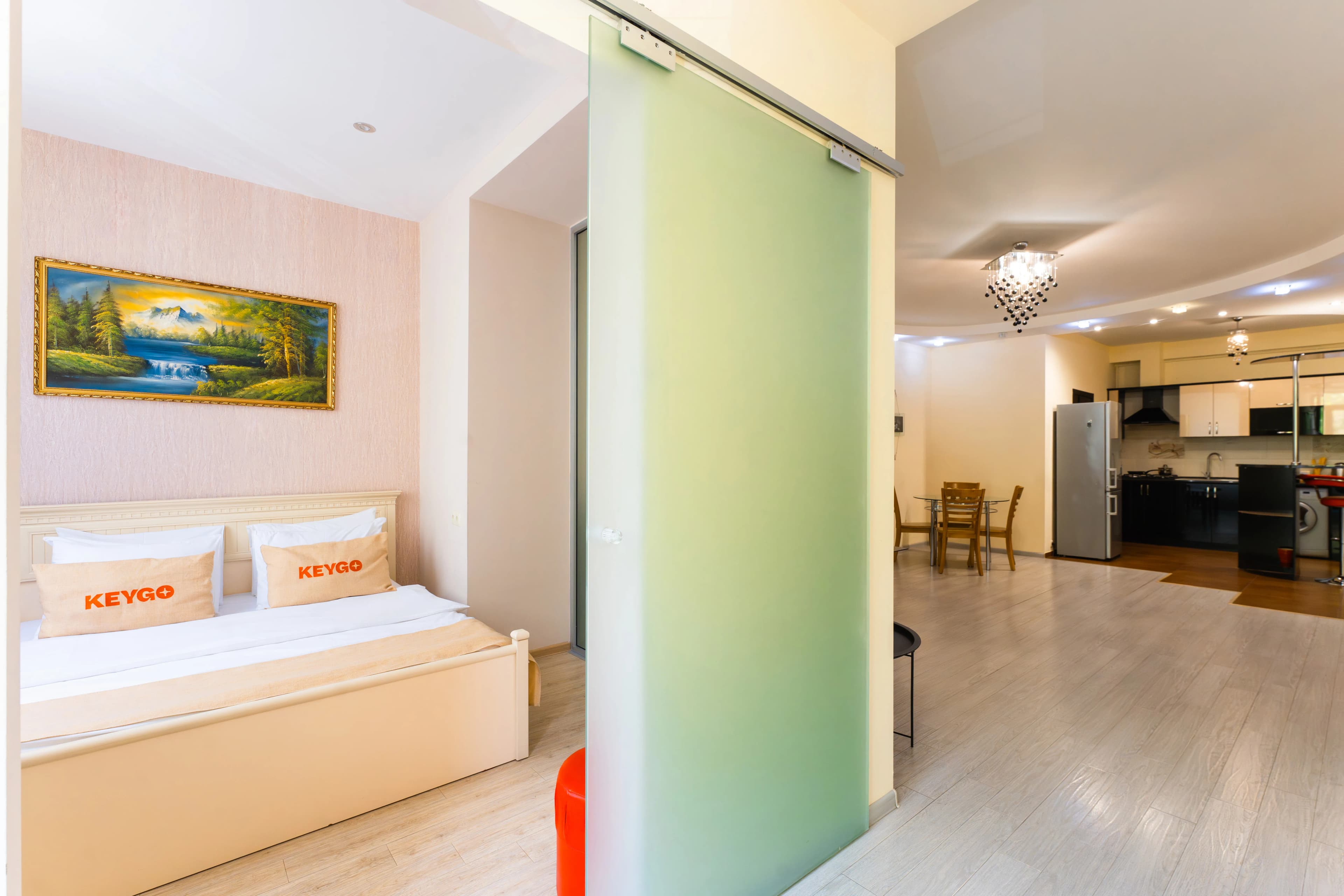 Apartment KeyGo #0025 next to the Opera House photo 6