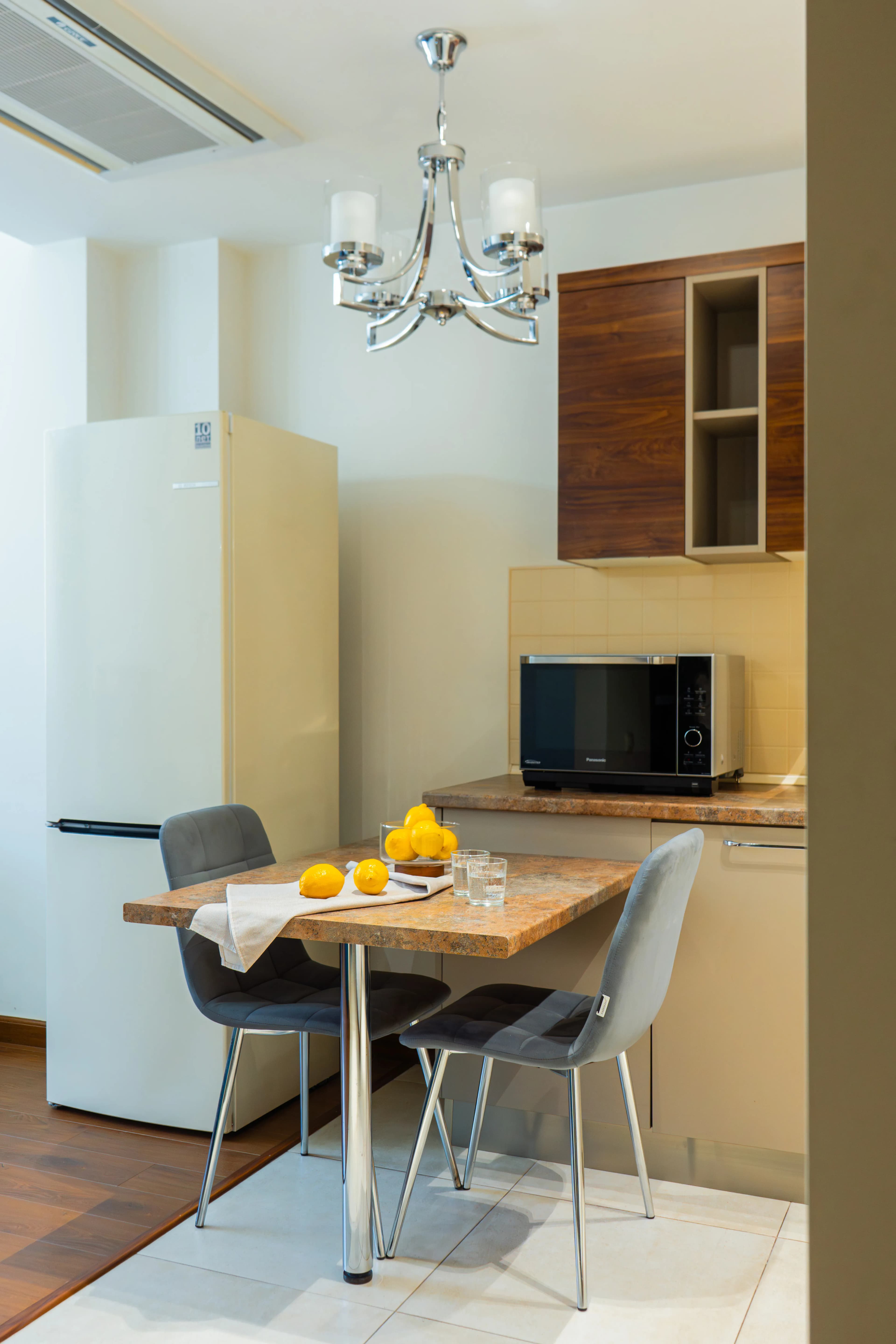 Apartment KeyGo #0099 key to the center of Yerevan photo 14