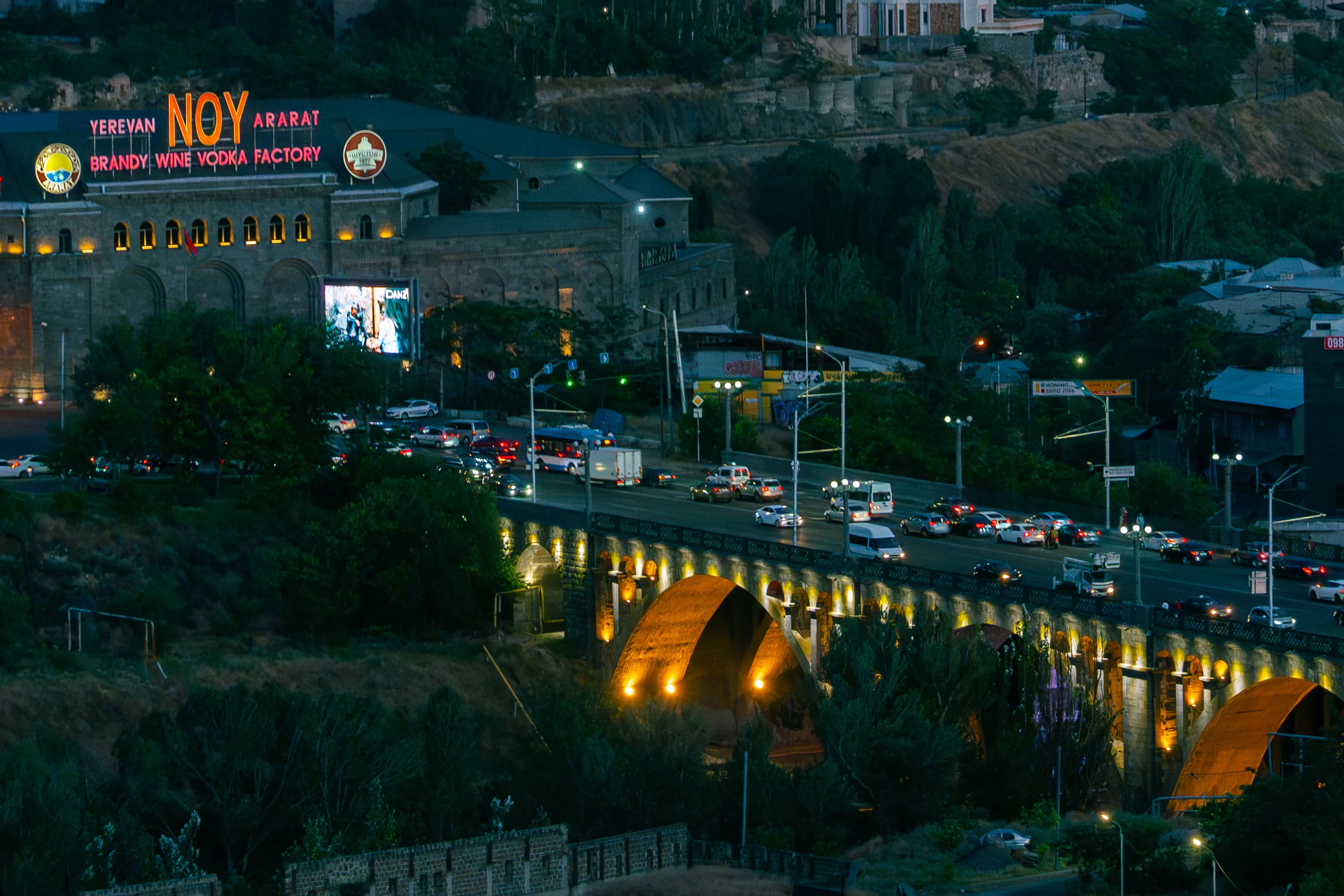 2BR in Center/Self checkin/City view photo 23