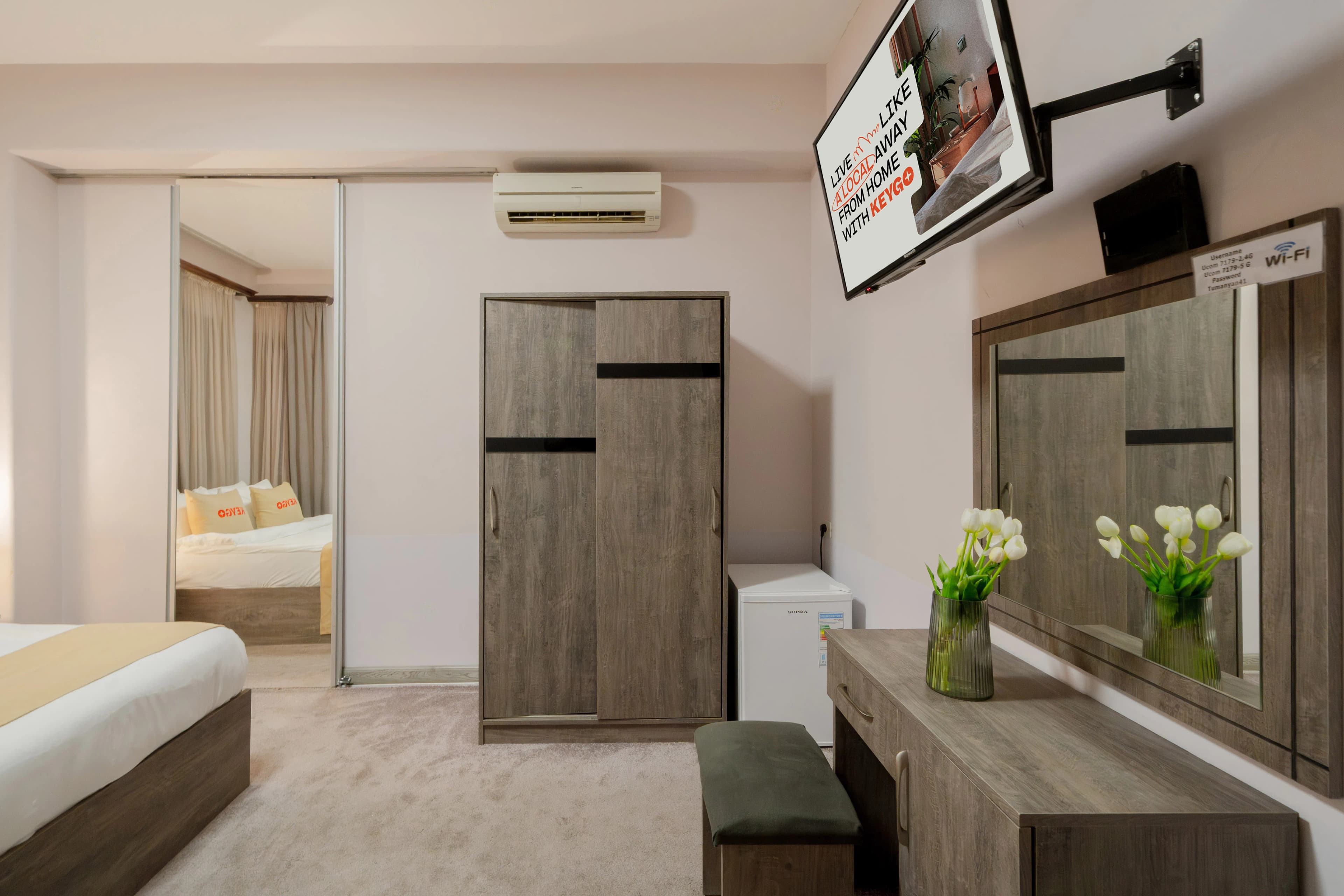 отель The Yard photo 10