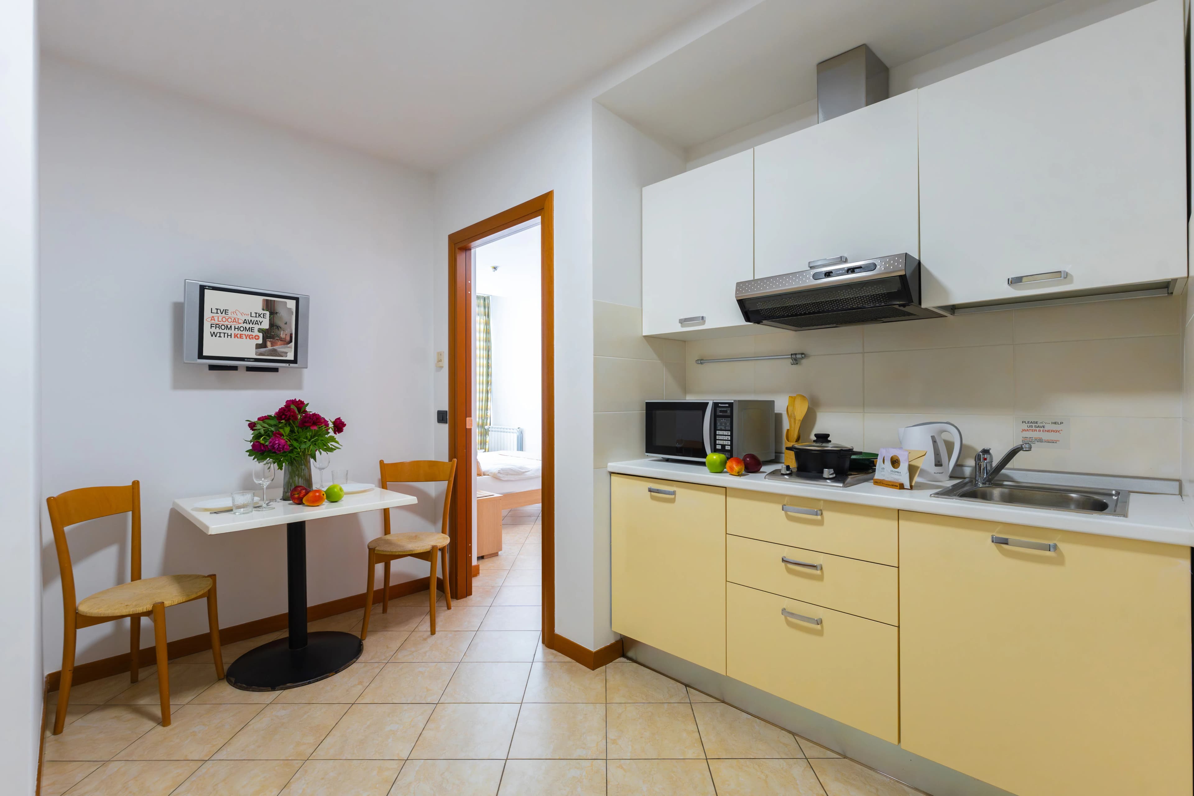 Republic Square's Chic Hideaway/1BR Apt photo 3