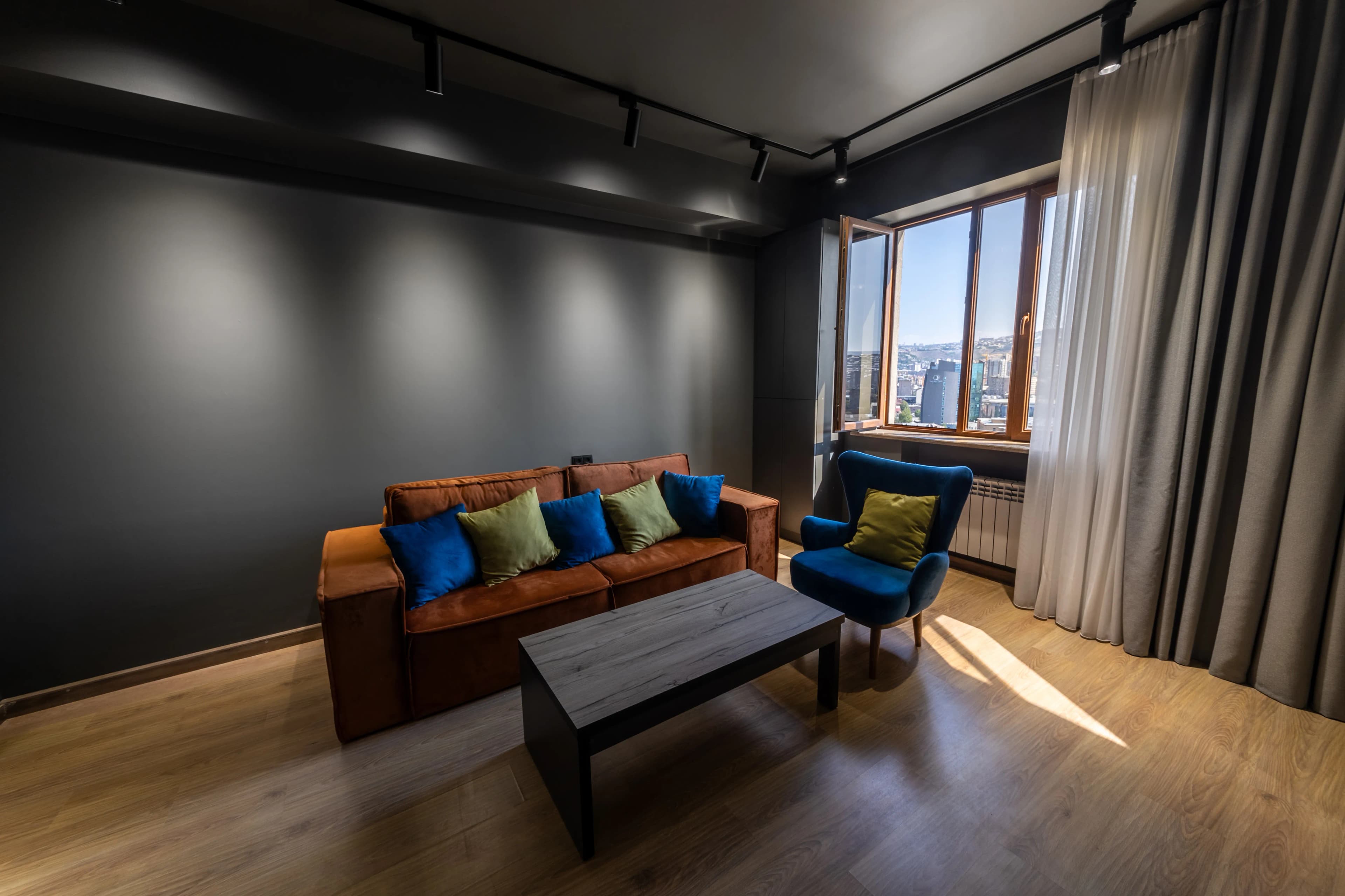1BR Apt/City Center/Balcony/self-check-in photo 6