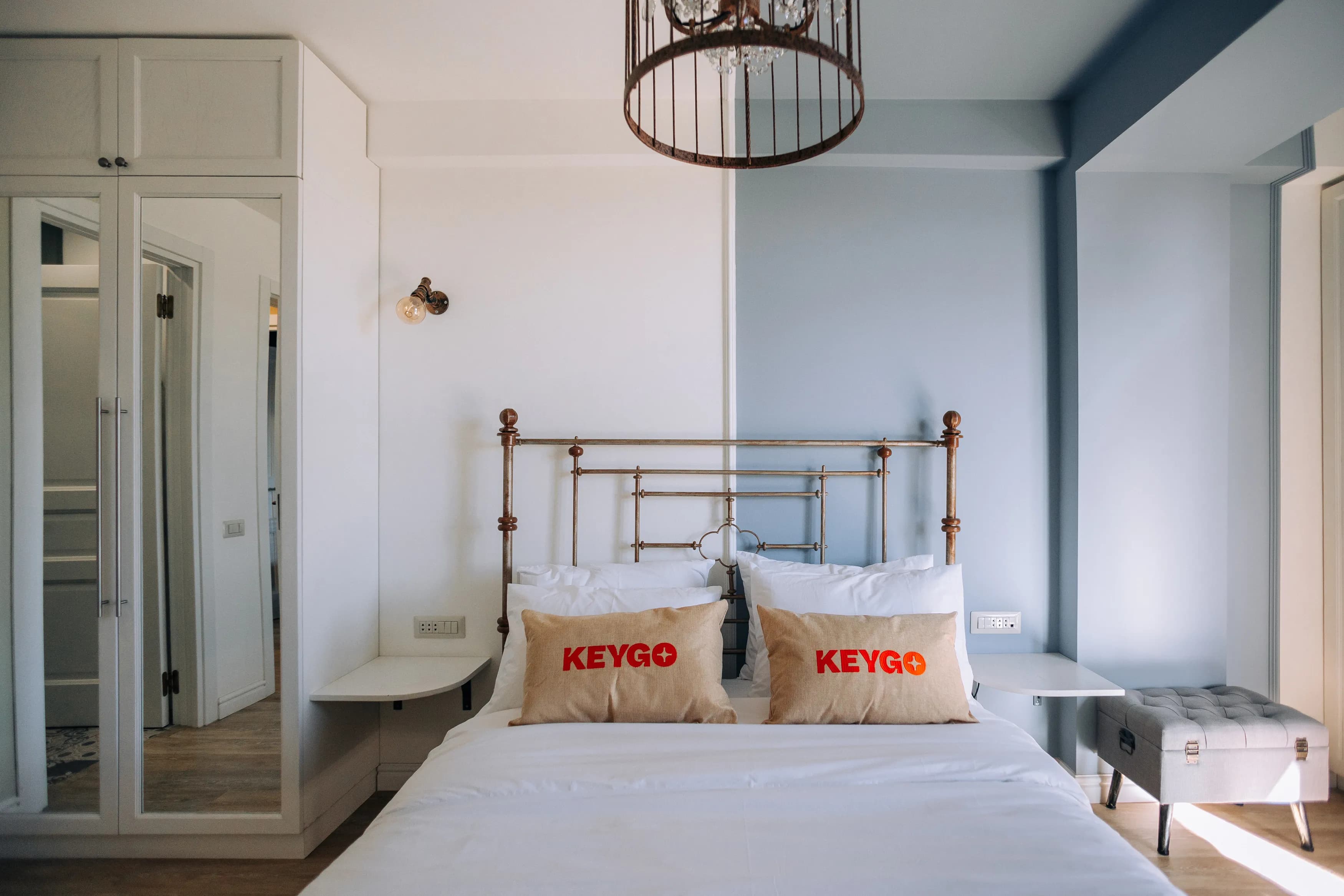 Apartment KeyGo #0028 near Republic Square photo 5