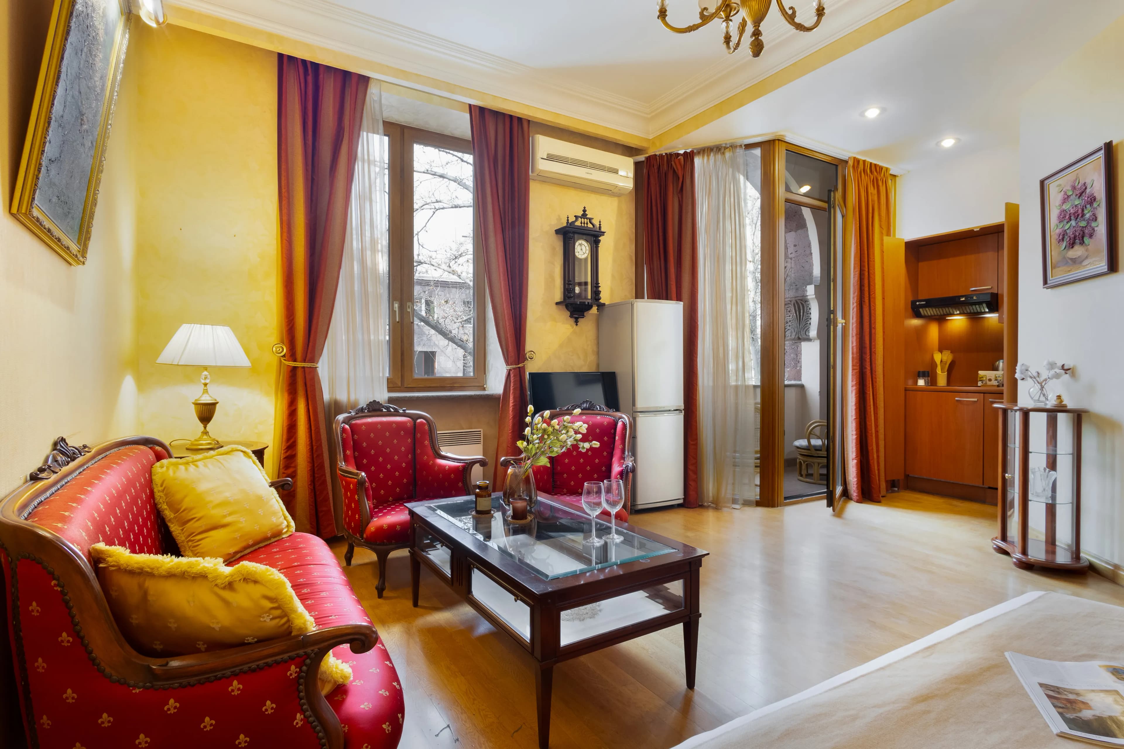 Apartment KeyGo #0035 is the key to the center of Yerevan photo 2