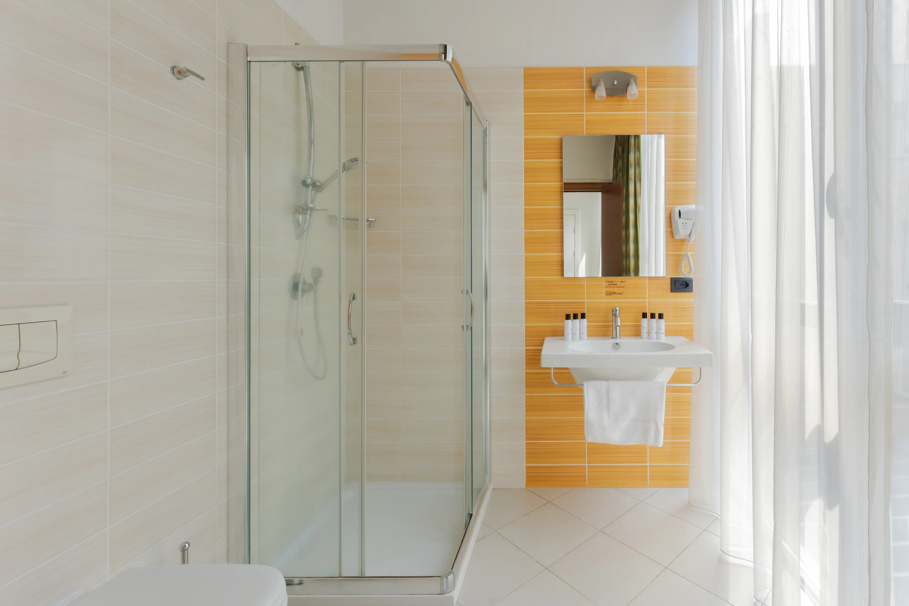 Spacious 1BR Apt/Near Republic Square photo 4