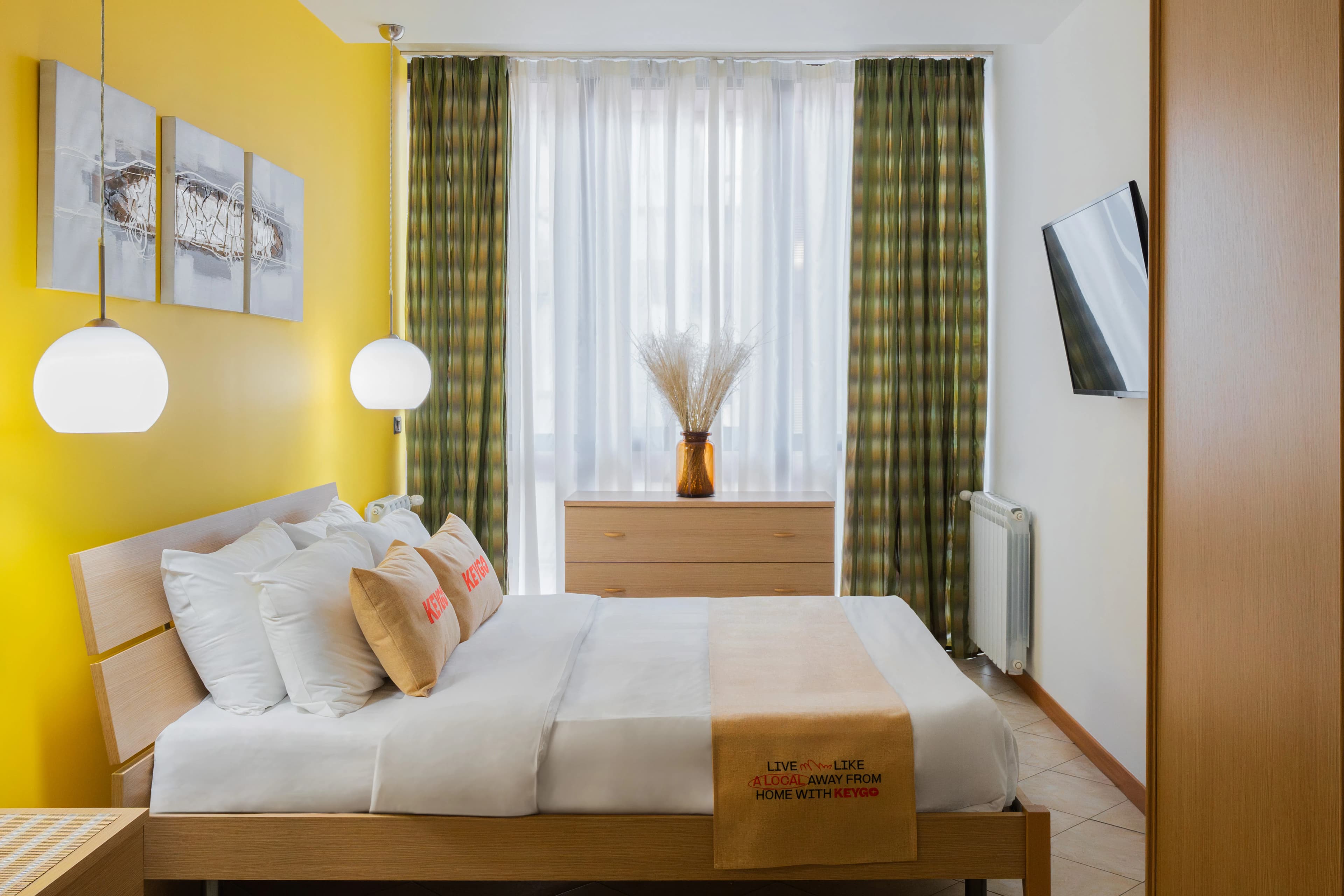 Republic Square's Chic Hideaway/1BR Apt photo 2