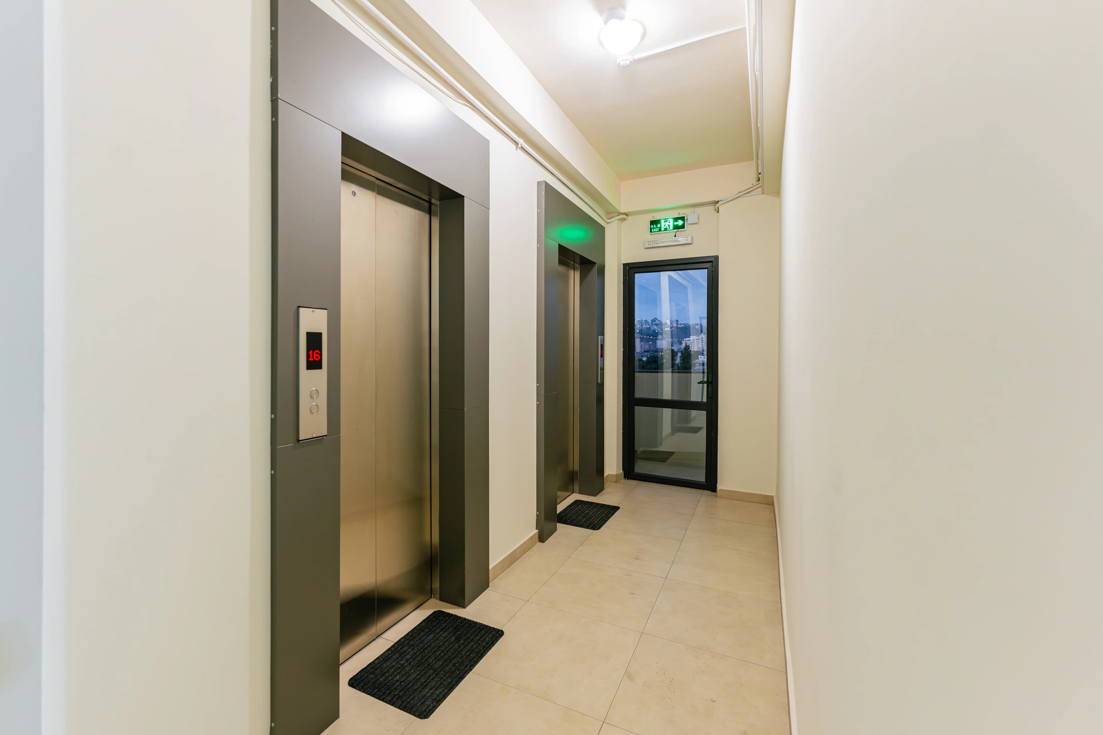 2BR in Center/Self checkin/City view photo 25