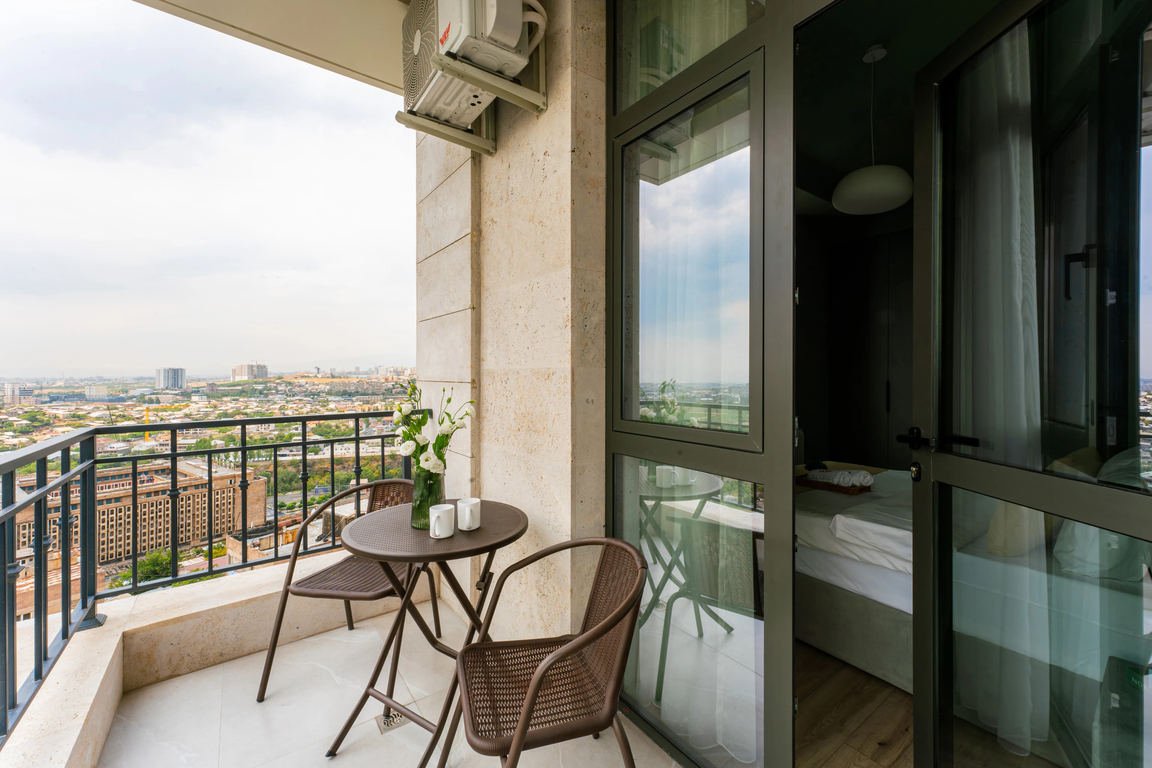 Apartment KeyGo #0095 comfort and coziness in the city photo 15