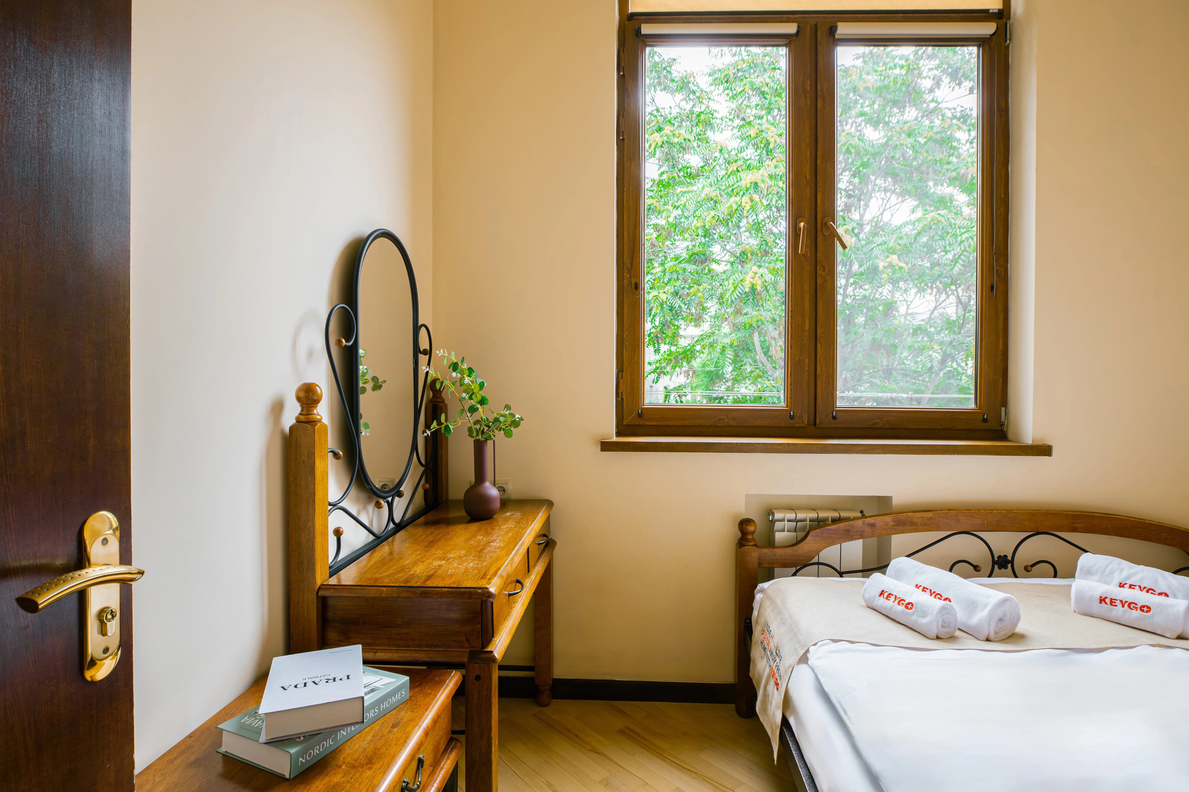 Apartment KeyGo #0060 is the key to the center of Yerevan photo 5