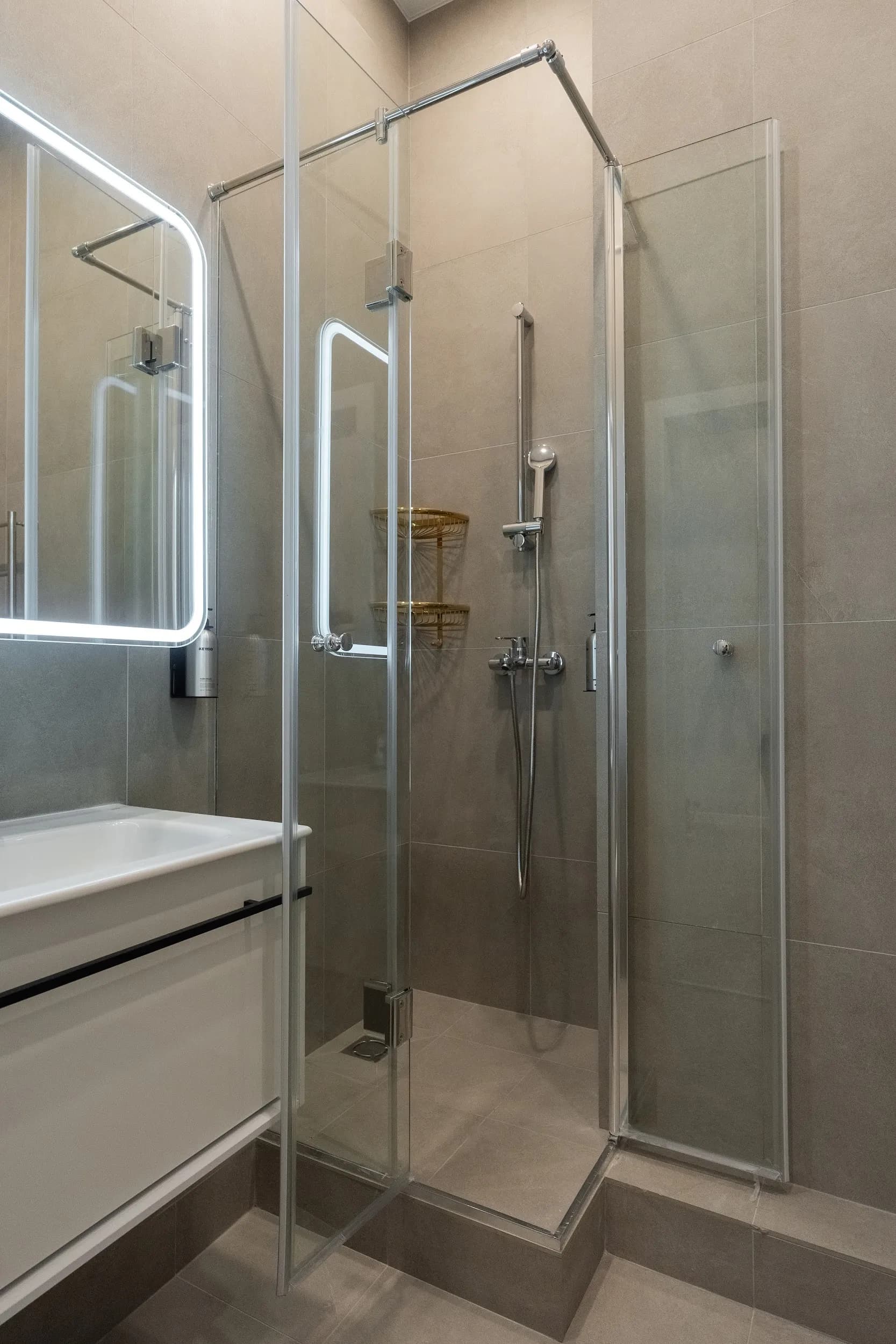 Студия KeyGo #1016 с видoм нa ВДHX photo 17