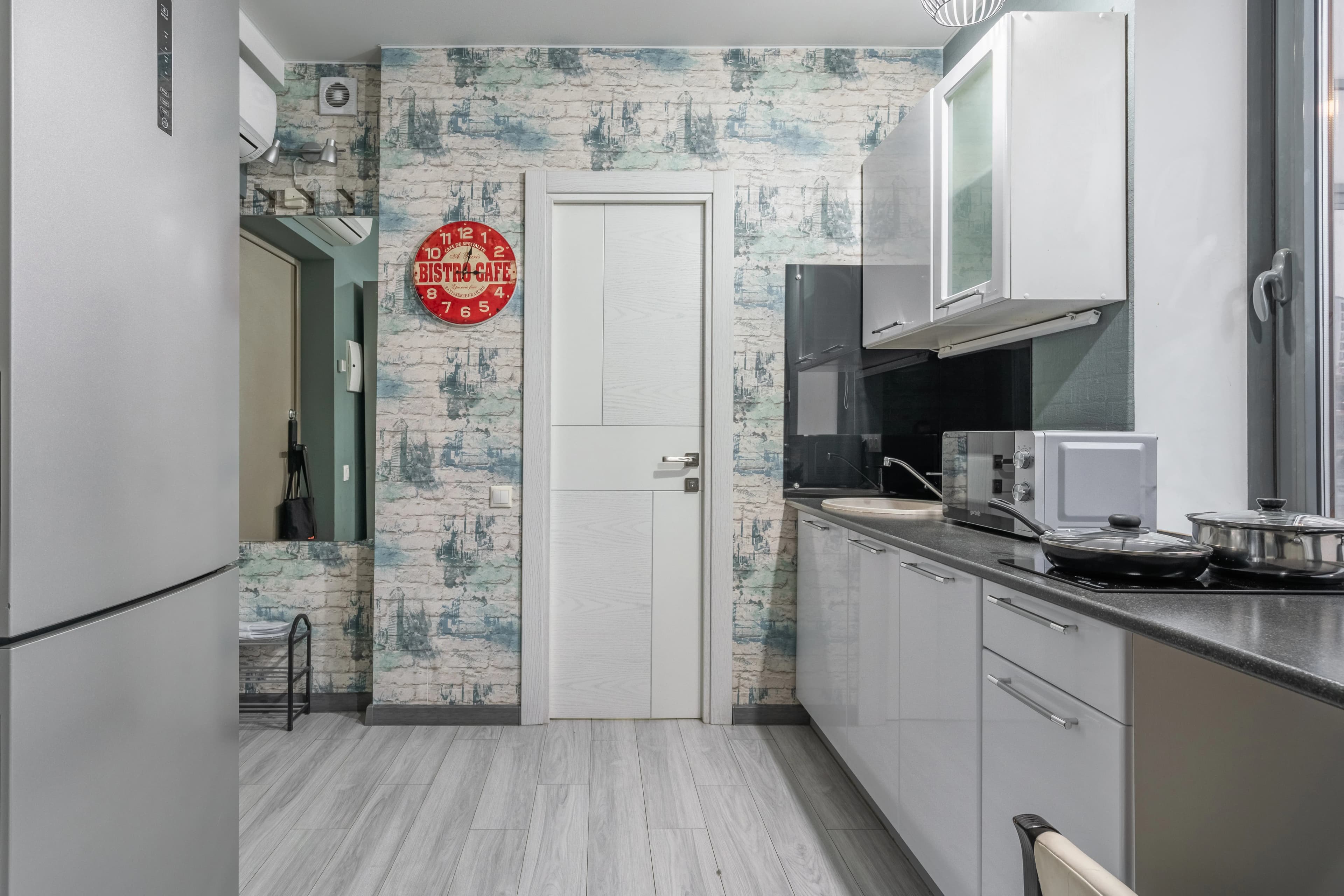 Студия KeyGo #1065 кофе в кружке и Wi-Fi на максимуме photo 9