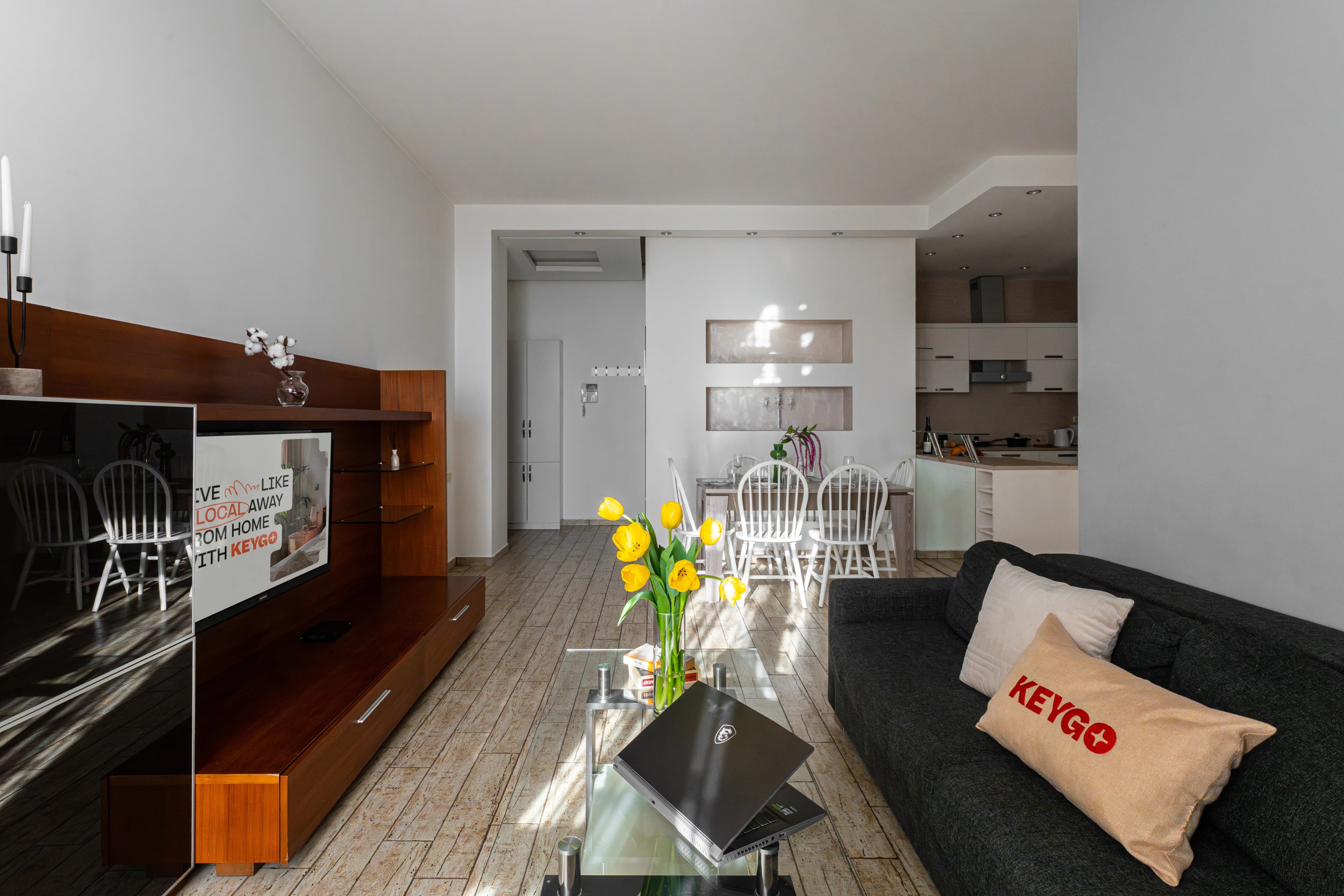 Apartment KeyGo #0123 with a view of Ararat