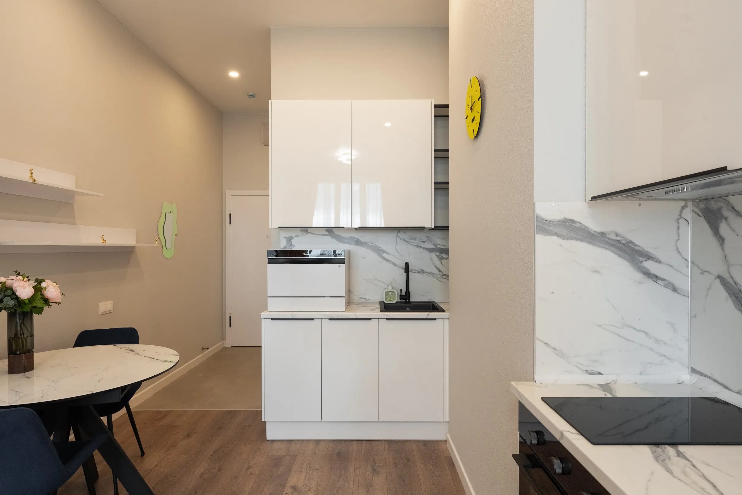 Студия KeyGo #1016 с видoм нa ВДHX photo 11