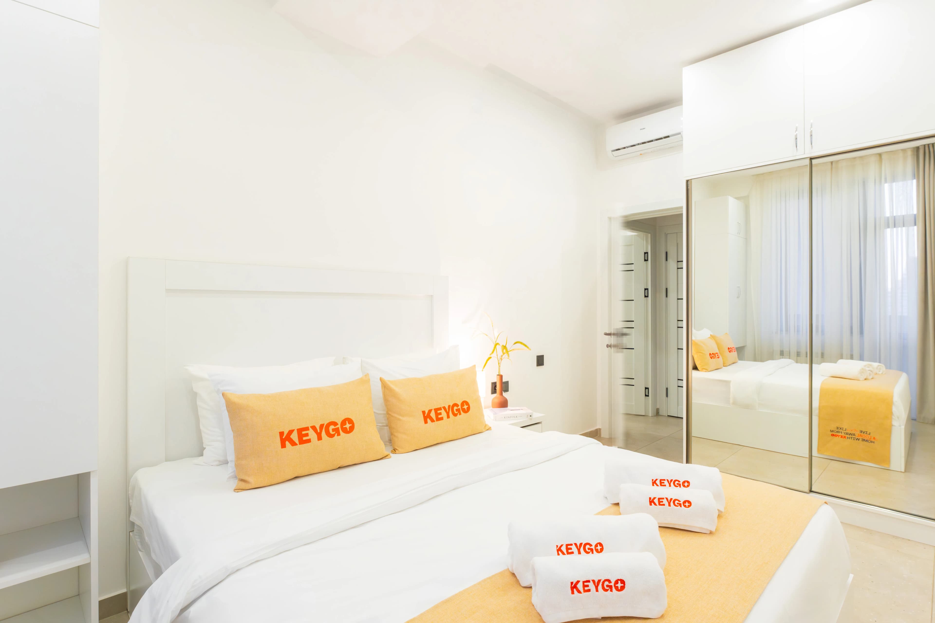 2BR in Center/Self checkin/City view photo 4