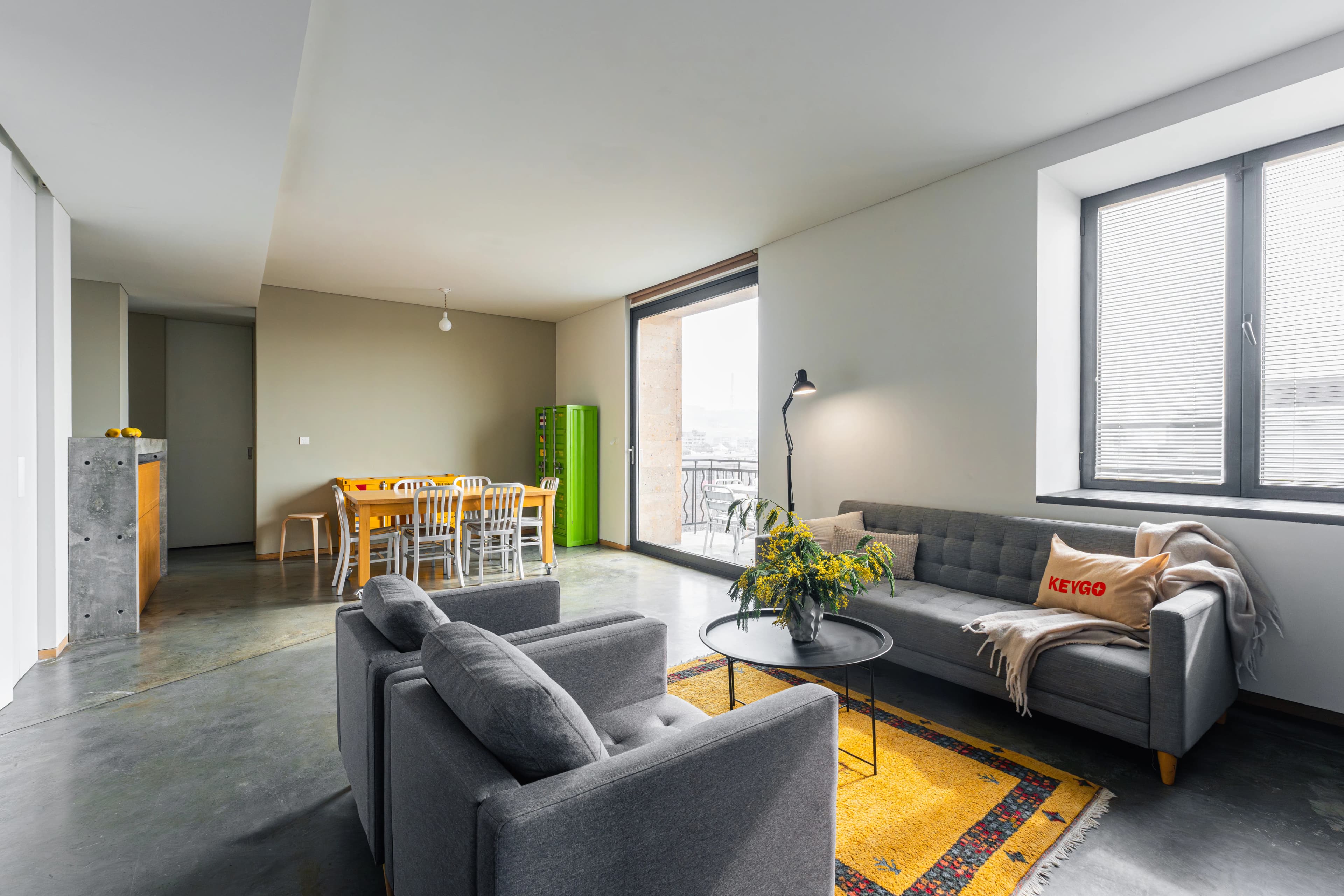 Apartment KeyGo #0119 with Cascade View photo 10