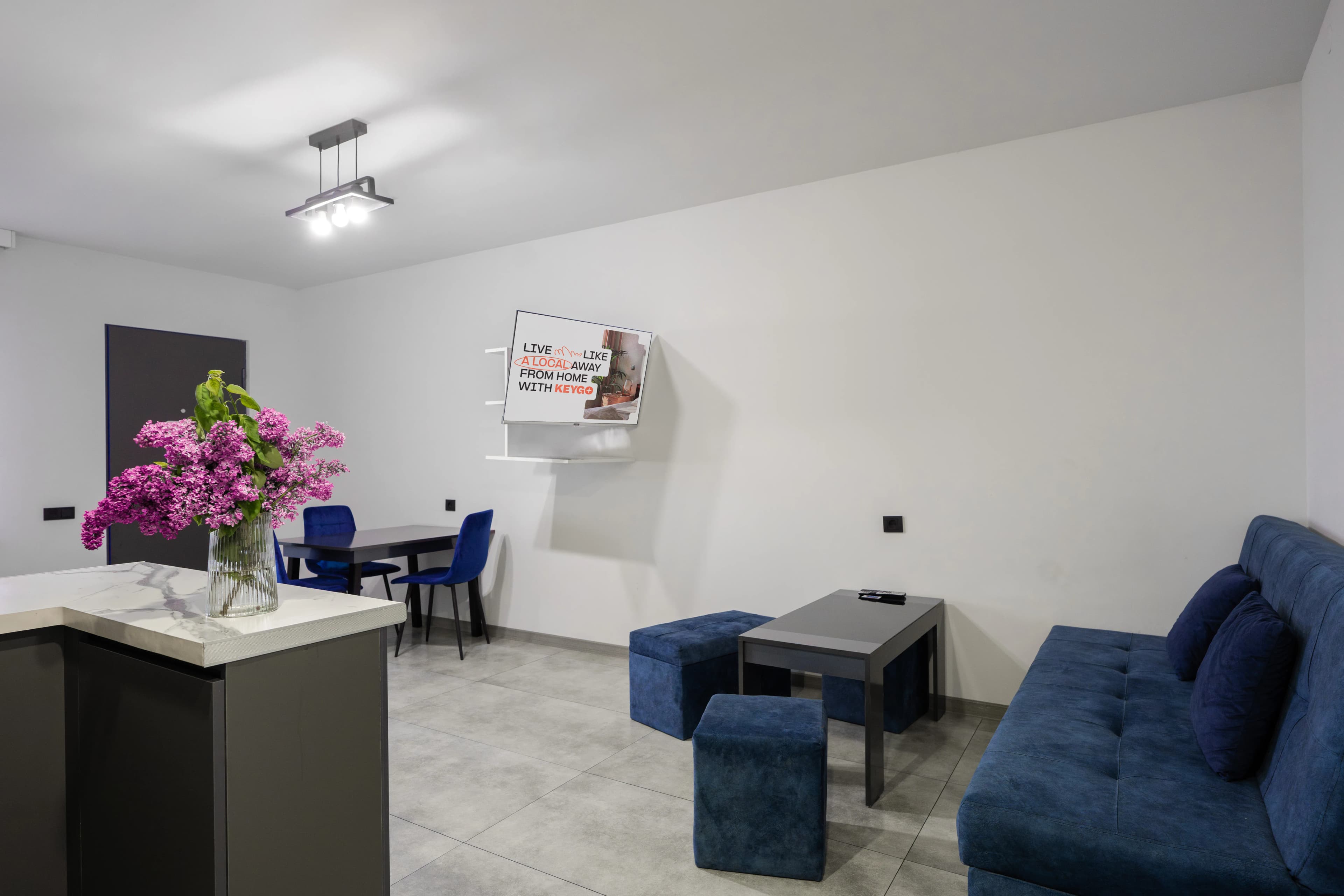 1BR/Downtown Serenity/Cityscape Bliss photo 2