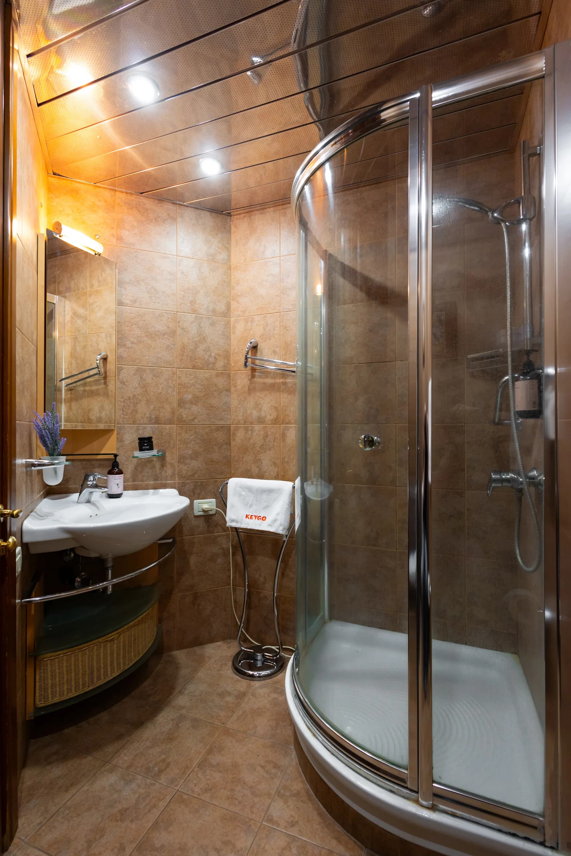 Apartment KeyGo #0035 is the key to the center of Yerevan photo 15