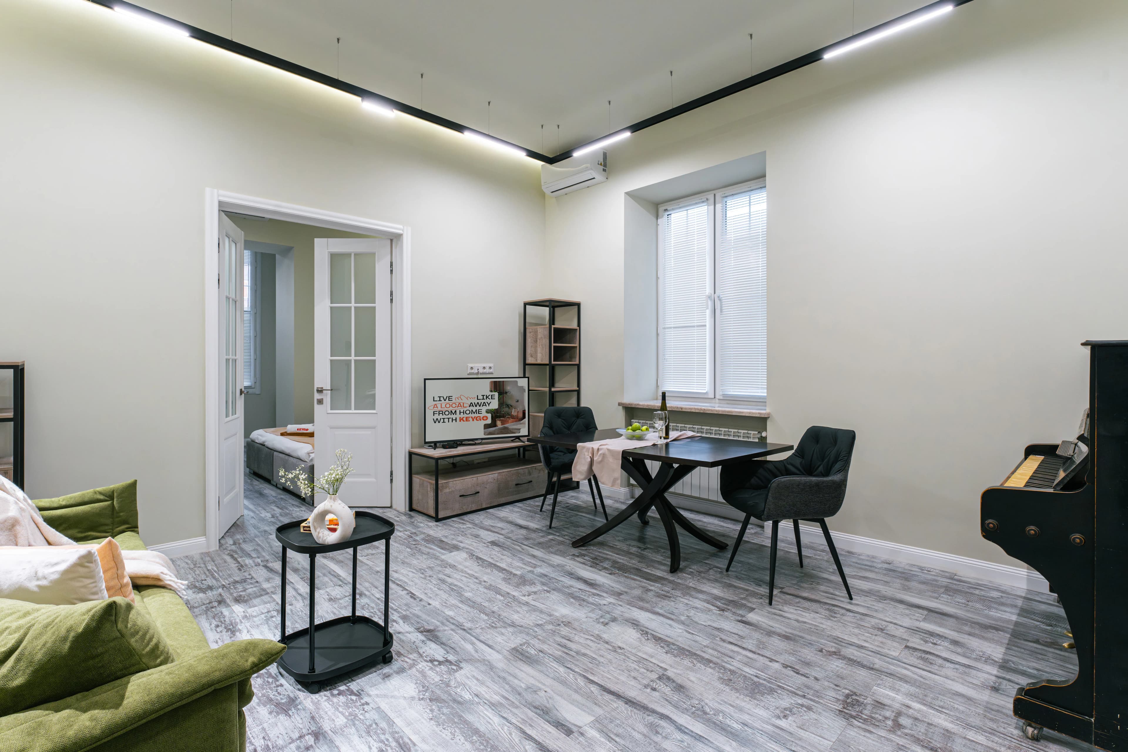 Apartment KeyGo #0118 near Republic Square photo 8