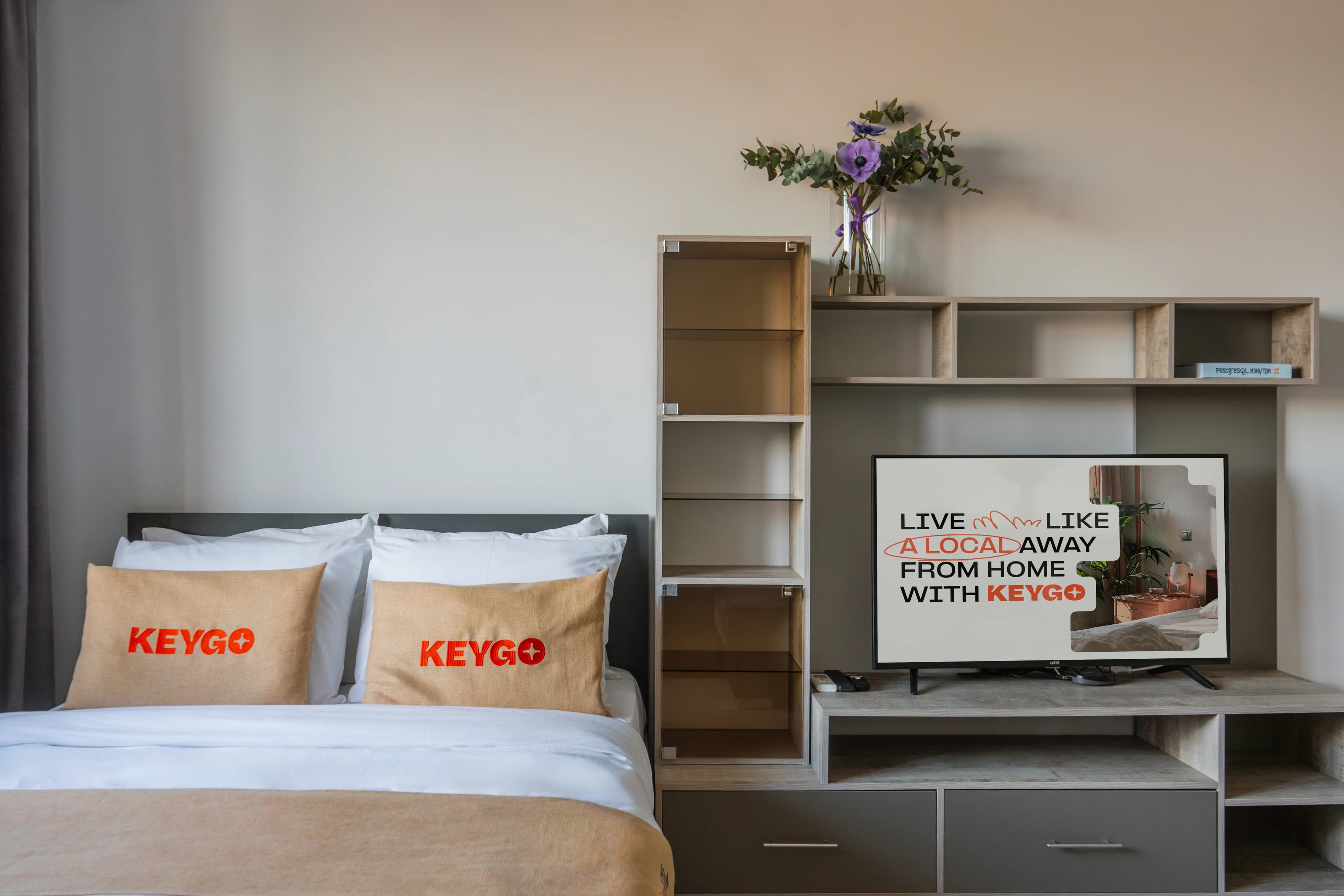 Apartment KeyGo #0048 next to St. Sarkis Church