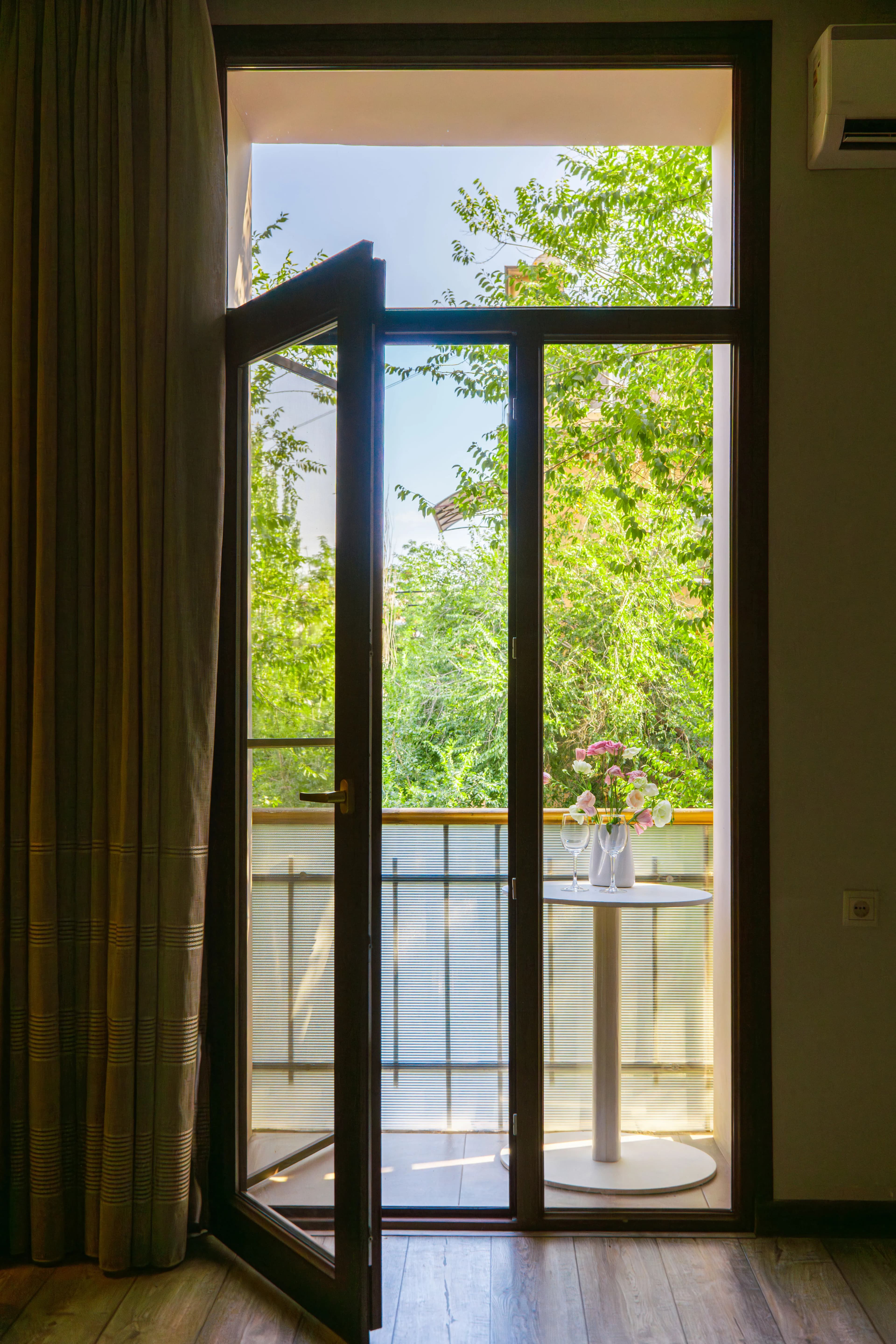 Apartment KeyGo #0088 next to Cascade photo 9