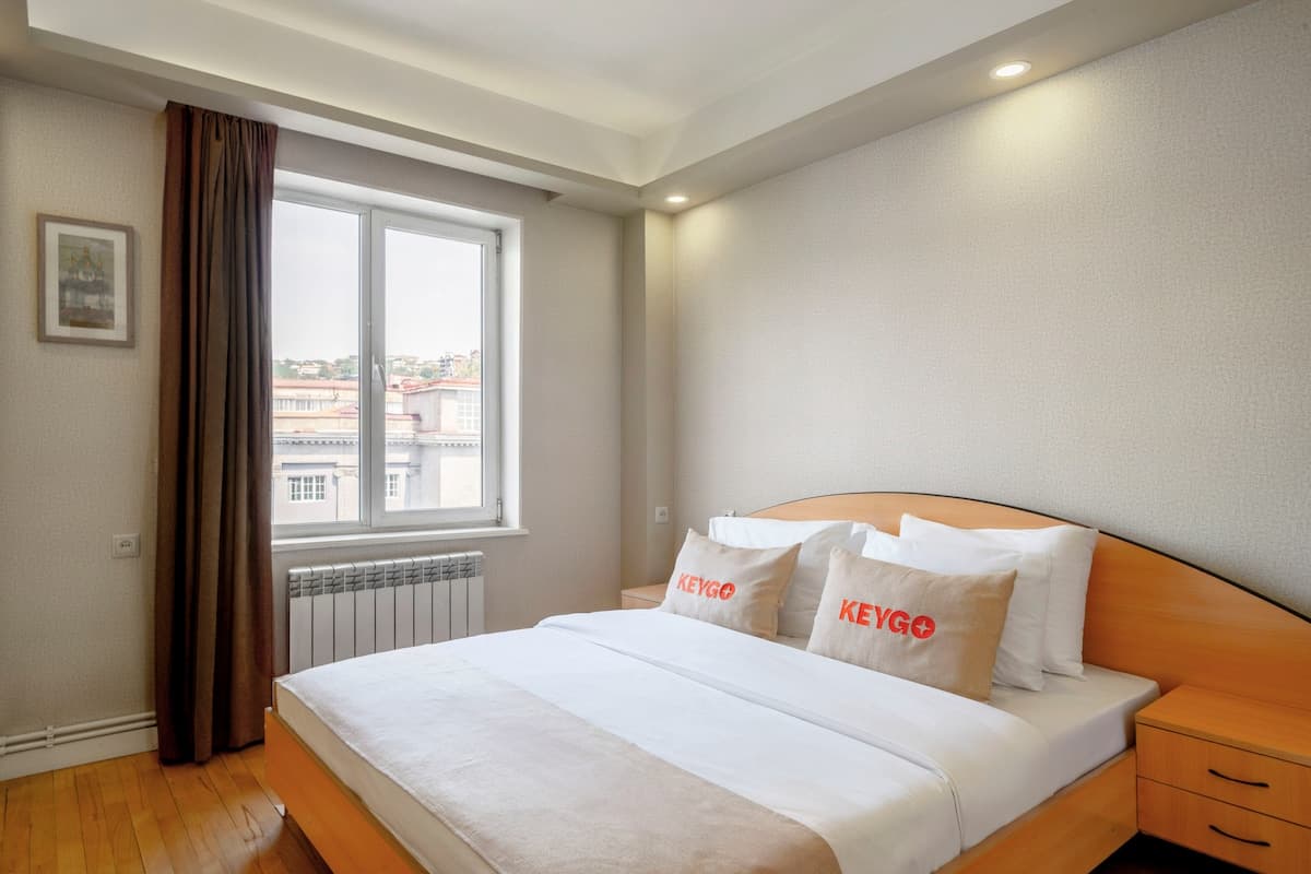 Apartment KeyGo #0172 near Matenadaran photo 7