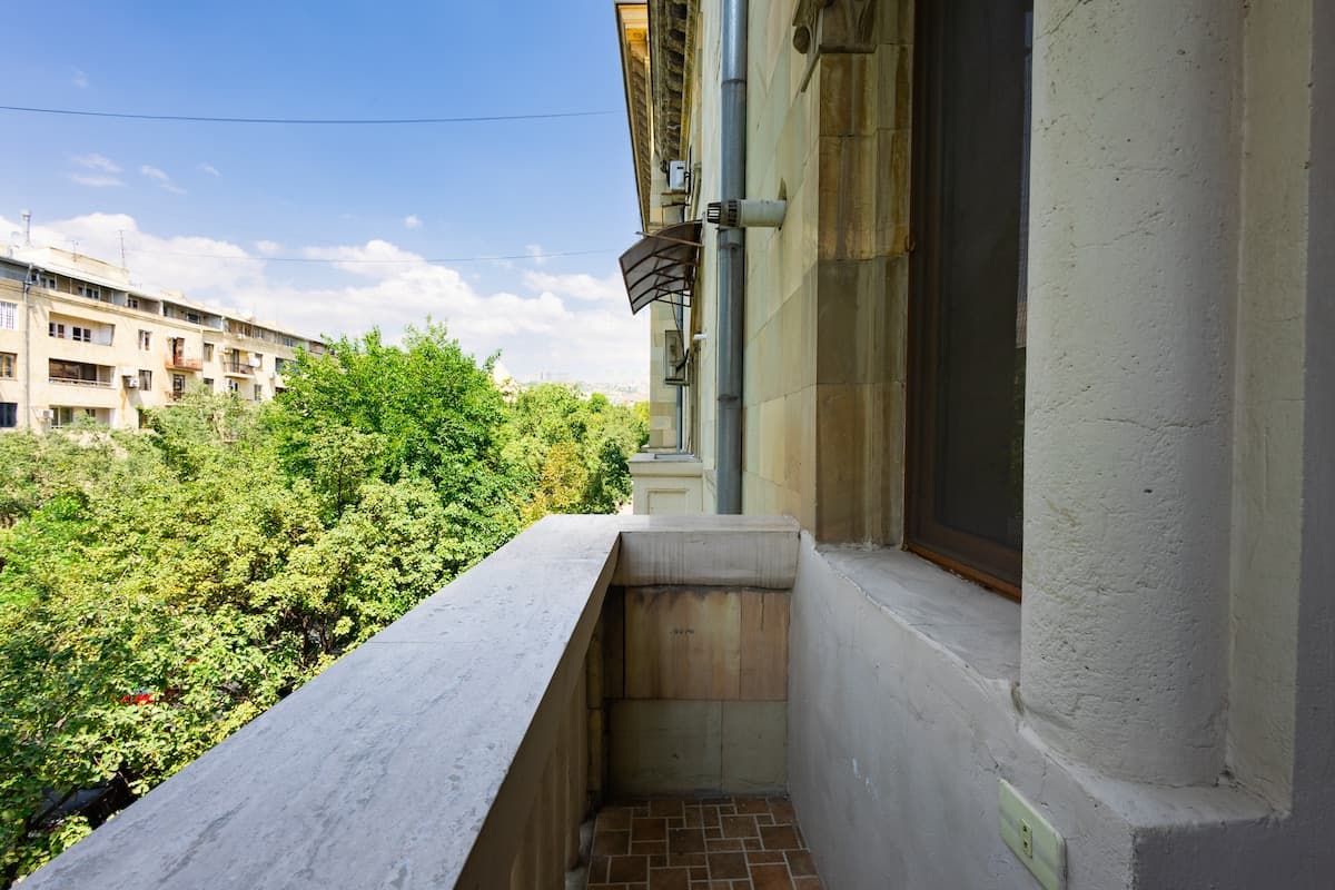 Apartment KeyGo #0175 next to the Opera House photo 2