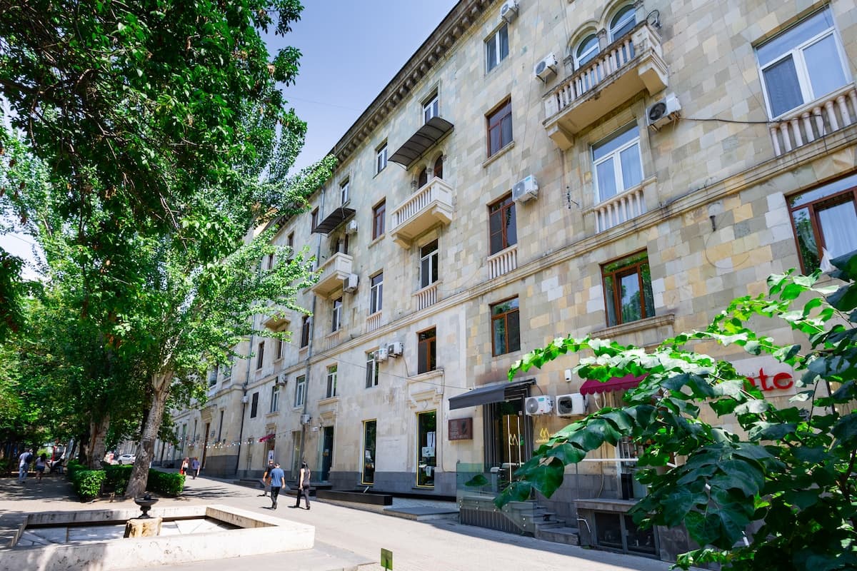 Apartment KeyGo #0175 next to the Opera House photo 18