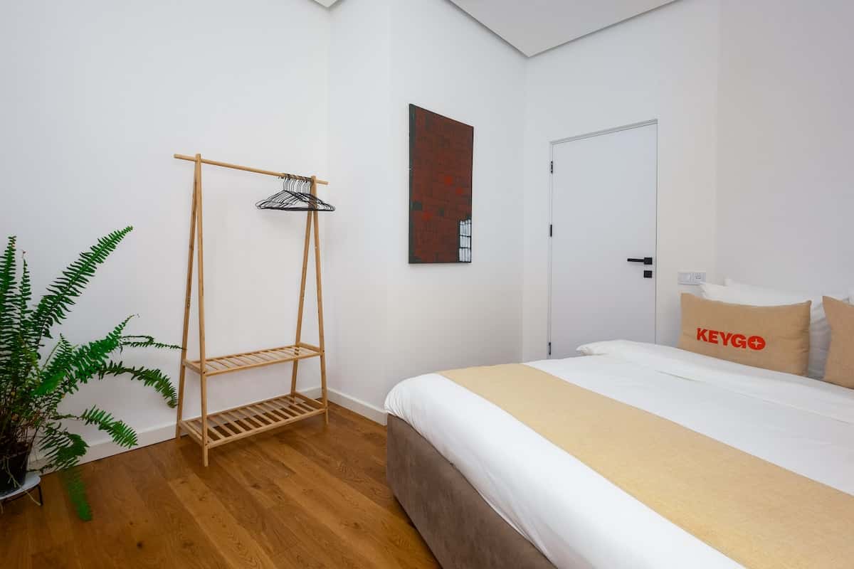 #0187 | 2 Bedroom | Is the key to a comfortable location photo 4