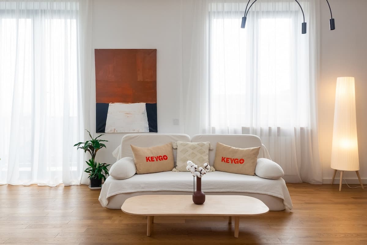 #0187 | 2 Bedroom | Is the key to a comfortable location