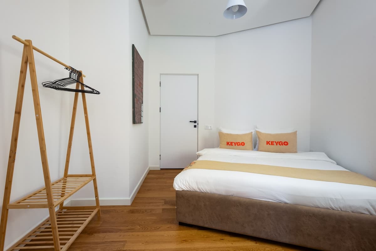 #0187 | 2 Bedroom | Is the key to a comfortable location photo 2