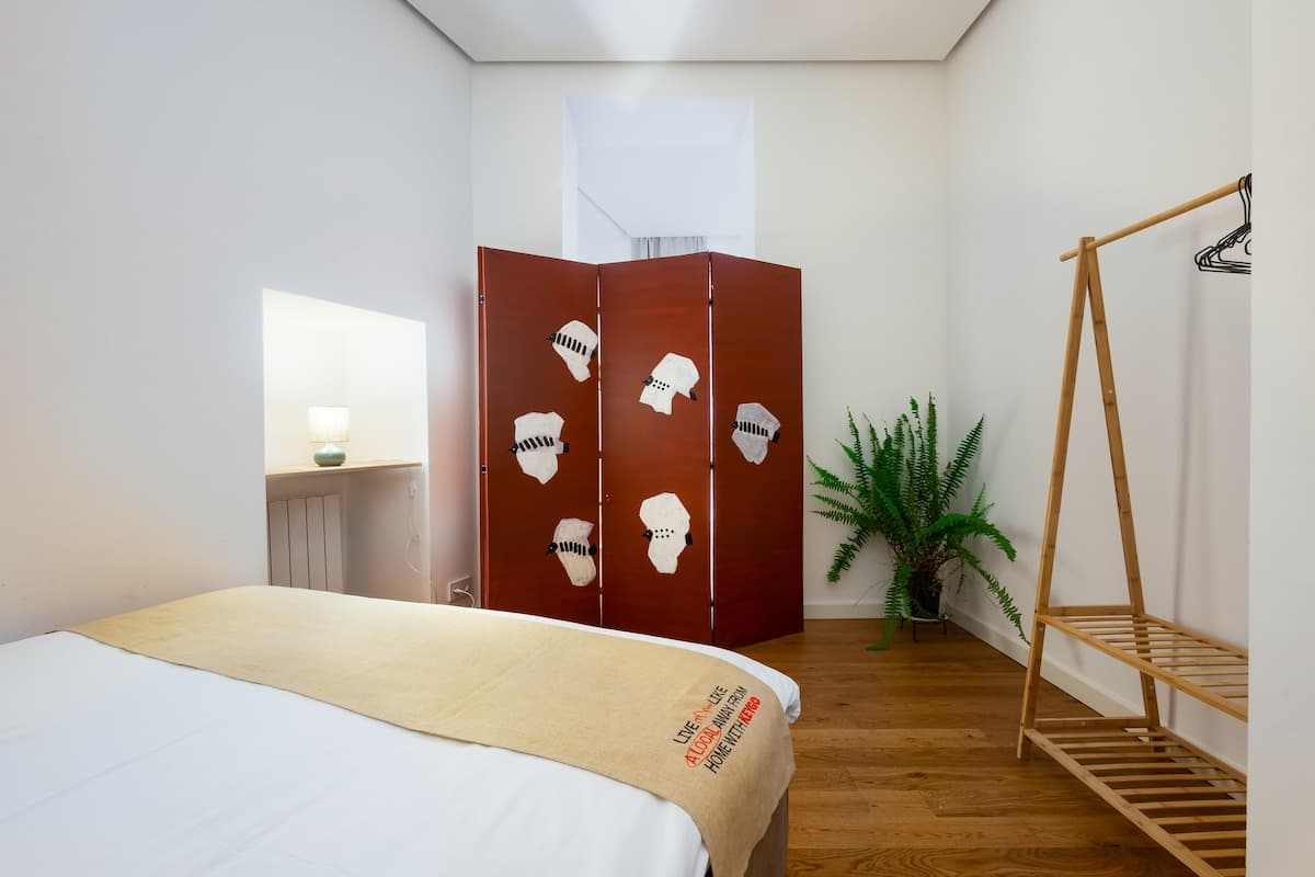 #0187 | 2 Bedroom | Is the key to a comfortable location photo 7