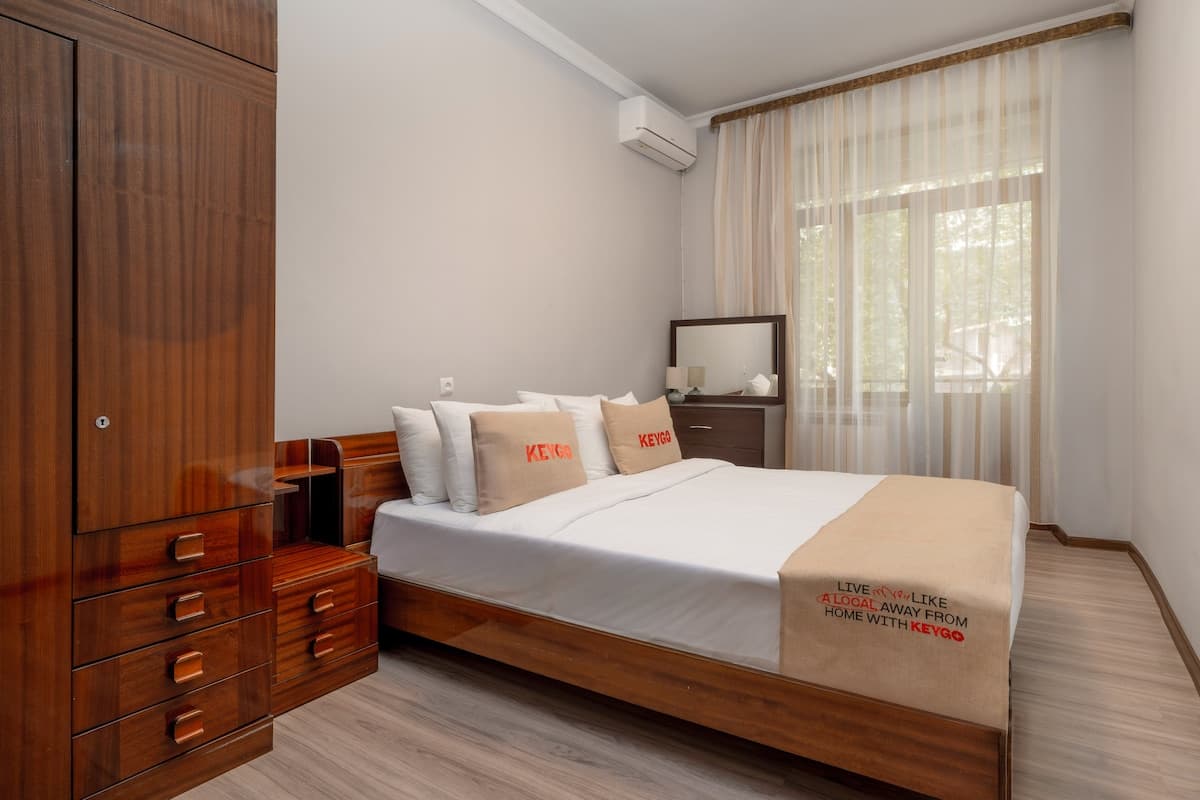 #0193 | 2 Bedroom | Is the key to the center of Yerevan photo 8