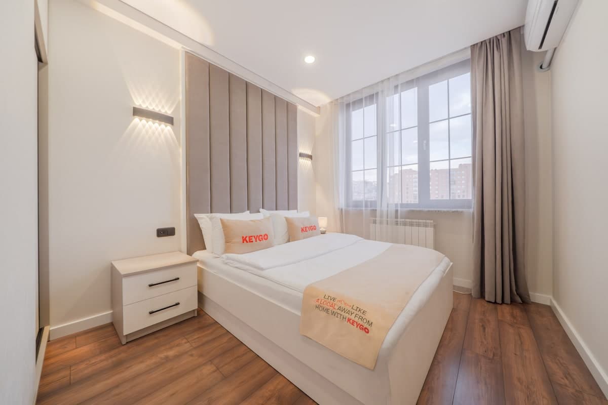 #0196 | 1 Bedroom | Is the key to the center of Yerevan photo 2