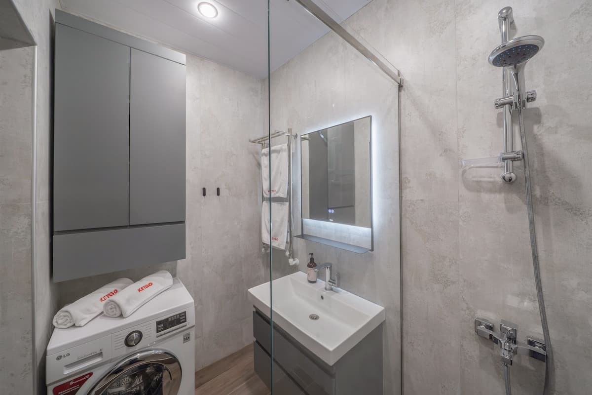 #0199 | 2 Bedroom | Near Yeritasardutyan Park photo 30