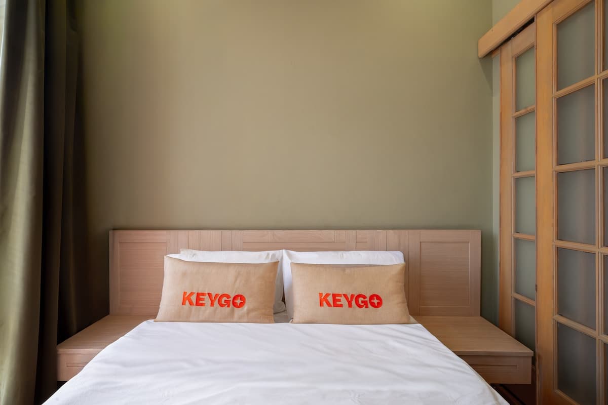 #0201 | 1 Bedroom | next to the National Gallery photo 7