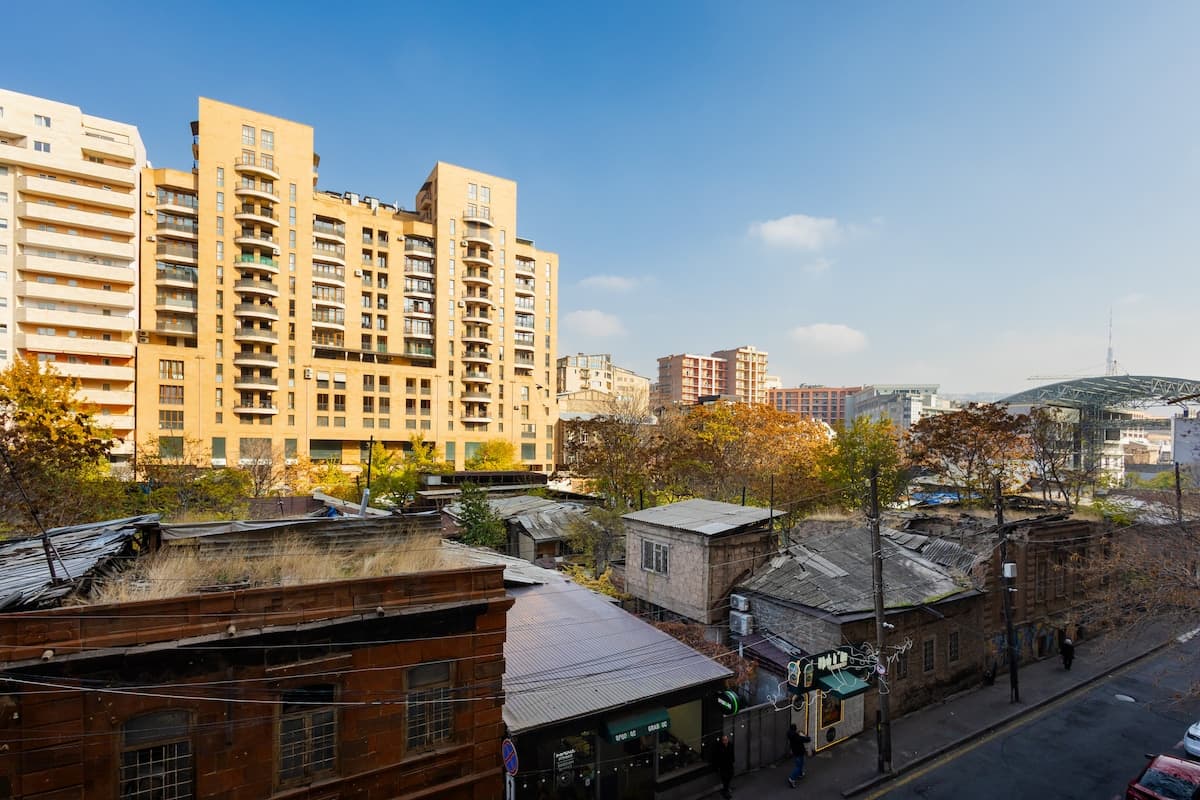 #0203 | 1 Bedroom | Near Republic Square photo 27
