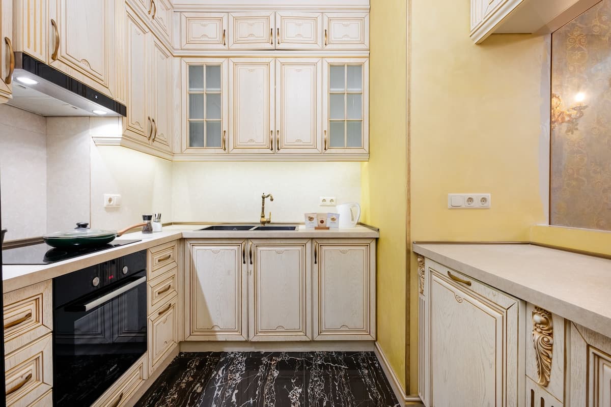 #0203 | 1 Bedroom | Near Republic Square photo 3