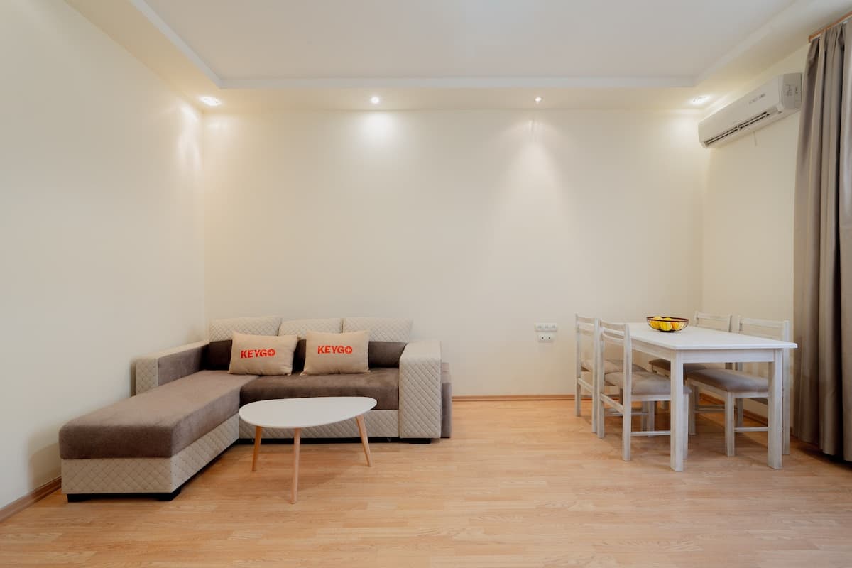 #0204 | 1 Bedroom | Comfort in the city photo 2