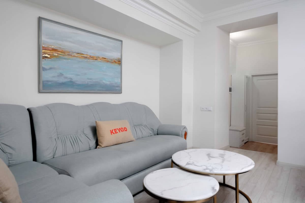 #0206 | 2 Bedroom | Near Yeritasardutyan Park photo 20